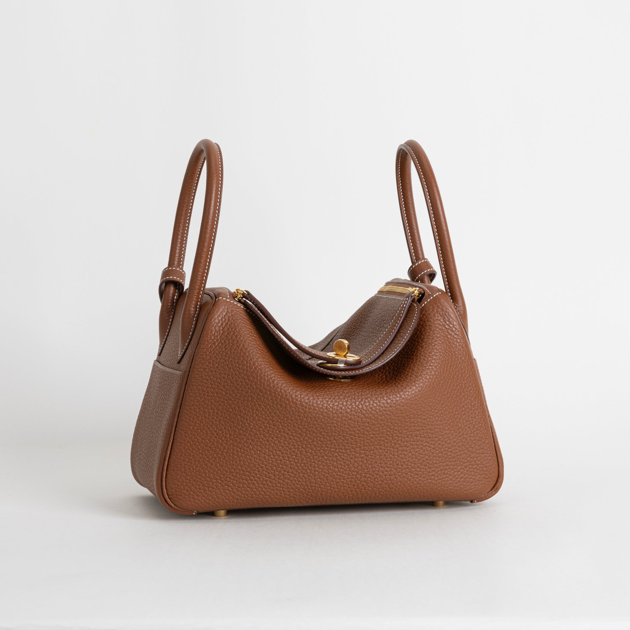 LINDY 26 CLEMENCE LEATHER GOLD WITH GOLD HARDWARE (GHW)