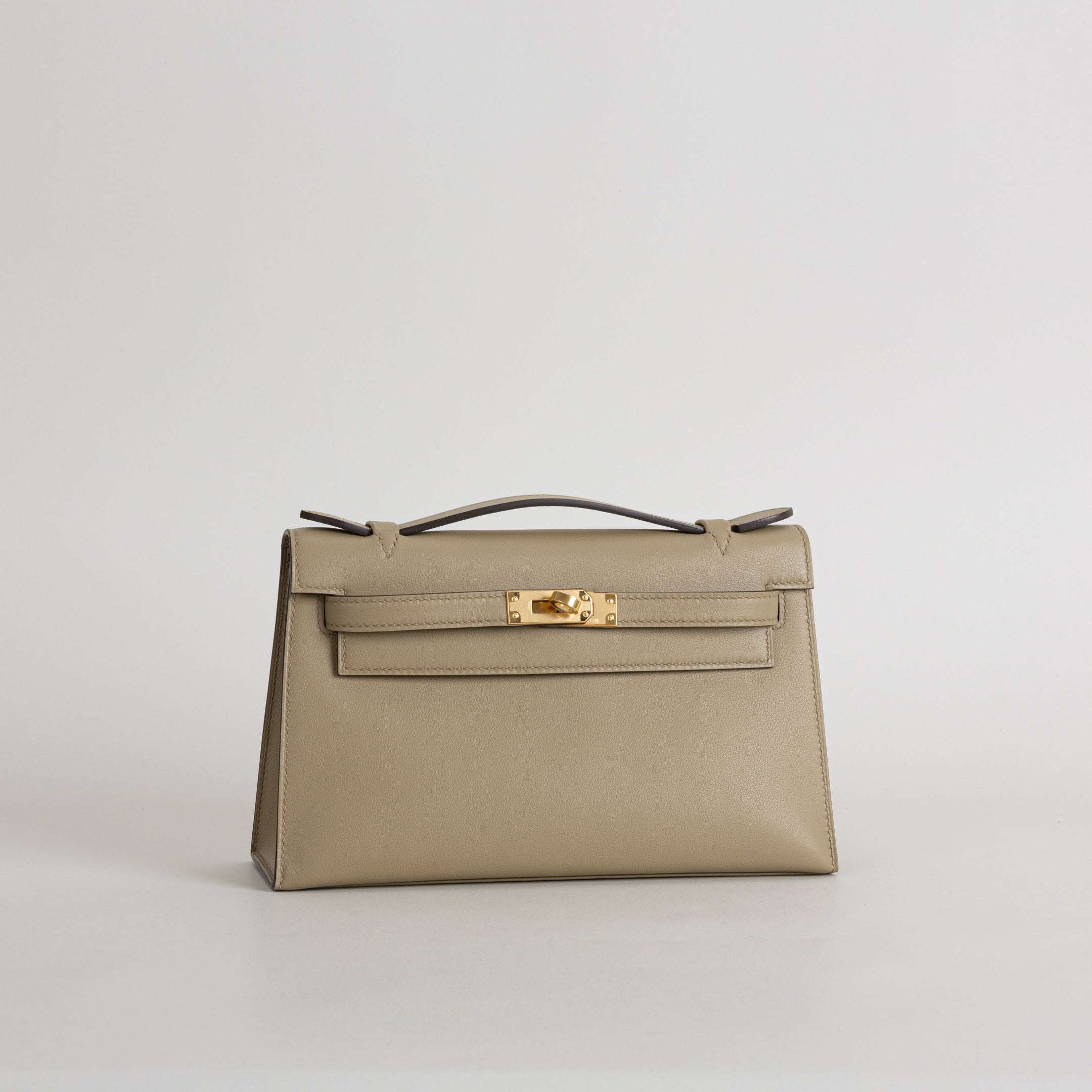 KELLY POCHETTE SWIFT LEATHER BEIGE MARFA WITH GOLD HARDWARE (GHW)