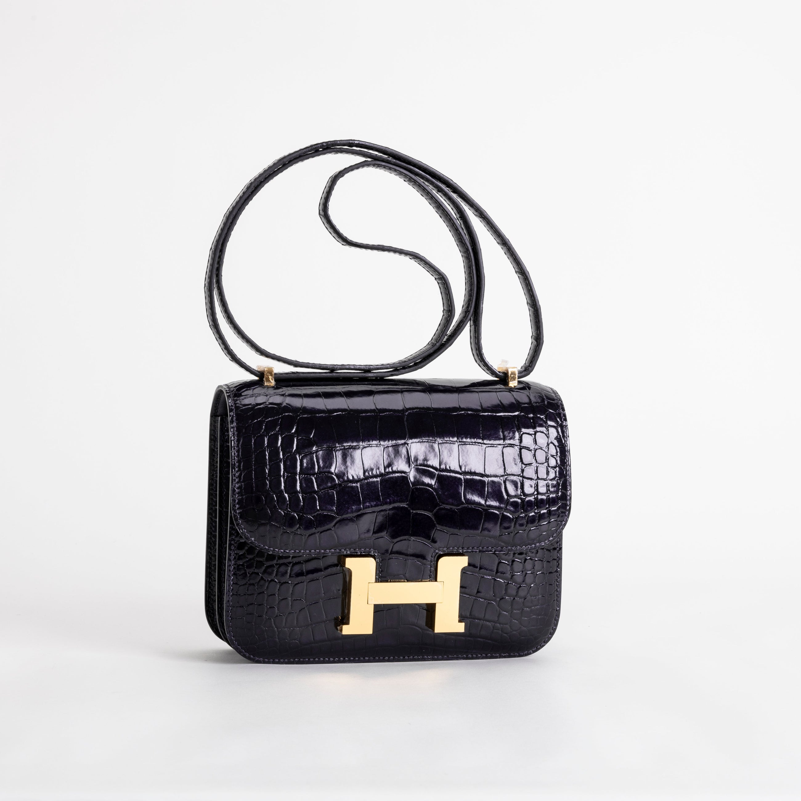 CONSTANCE 18 (MINI) SHINY MISSISSIPPIENSIS ALLIGATOR LEATHER NOIR (BLACK) WITH GOLD HARDWARE (GHW)