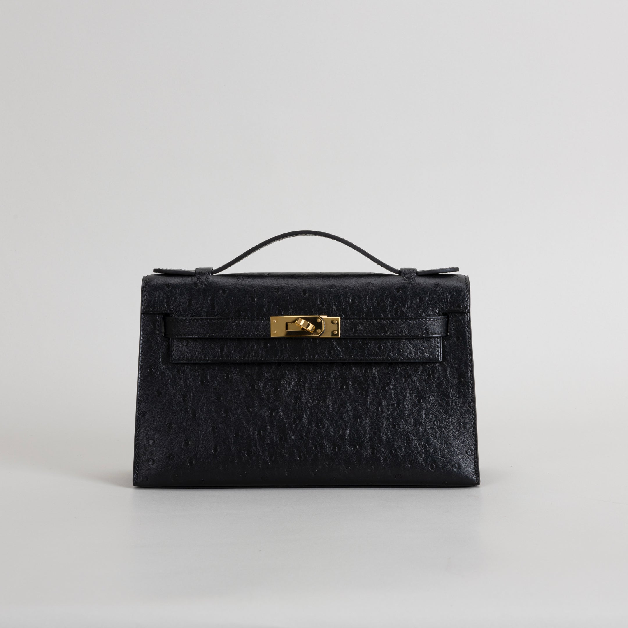 KELLY POCHETTE OSTRICH LEATHER NOIR (BLACK) WITH GOLD HARDWARE (GHW)
