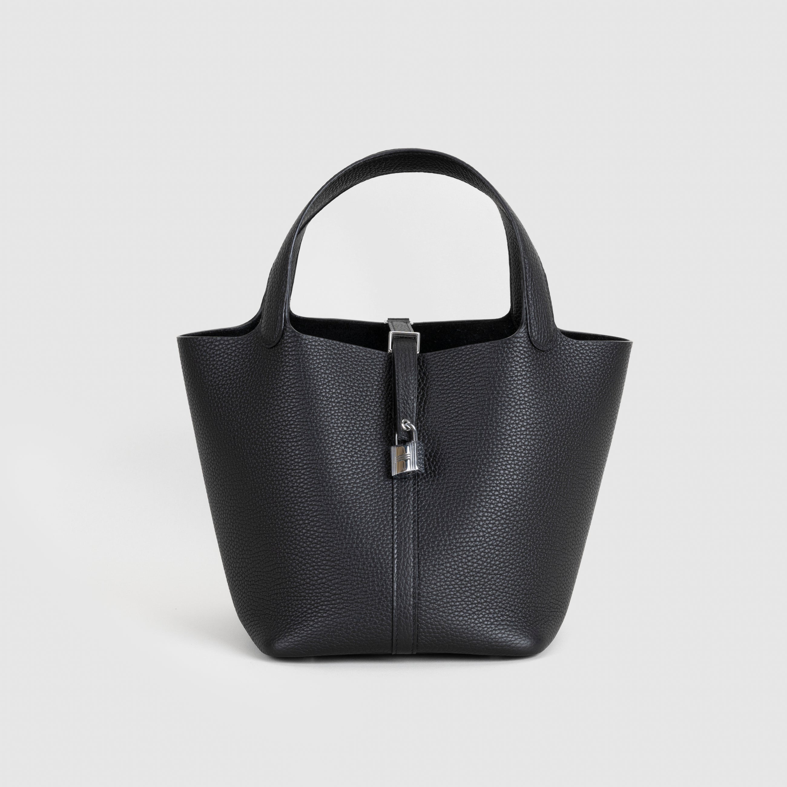 PICOTIN 22 LOCK CLEMENCE LEATHER NOIR (BLACK) WITH PALLADIUM HARDWARE (PHW)