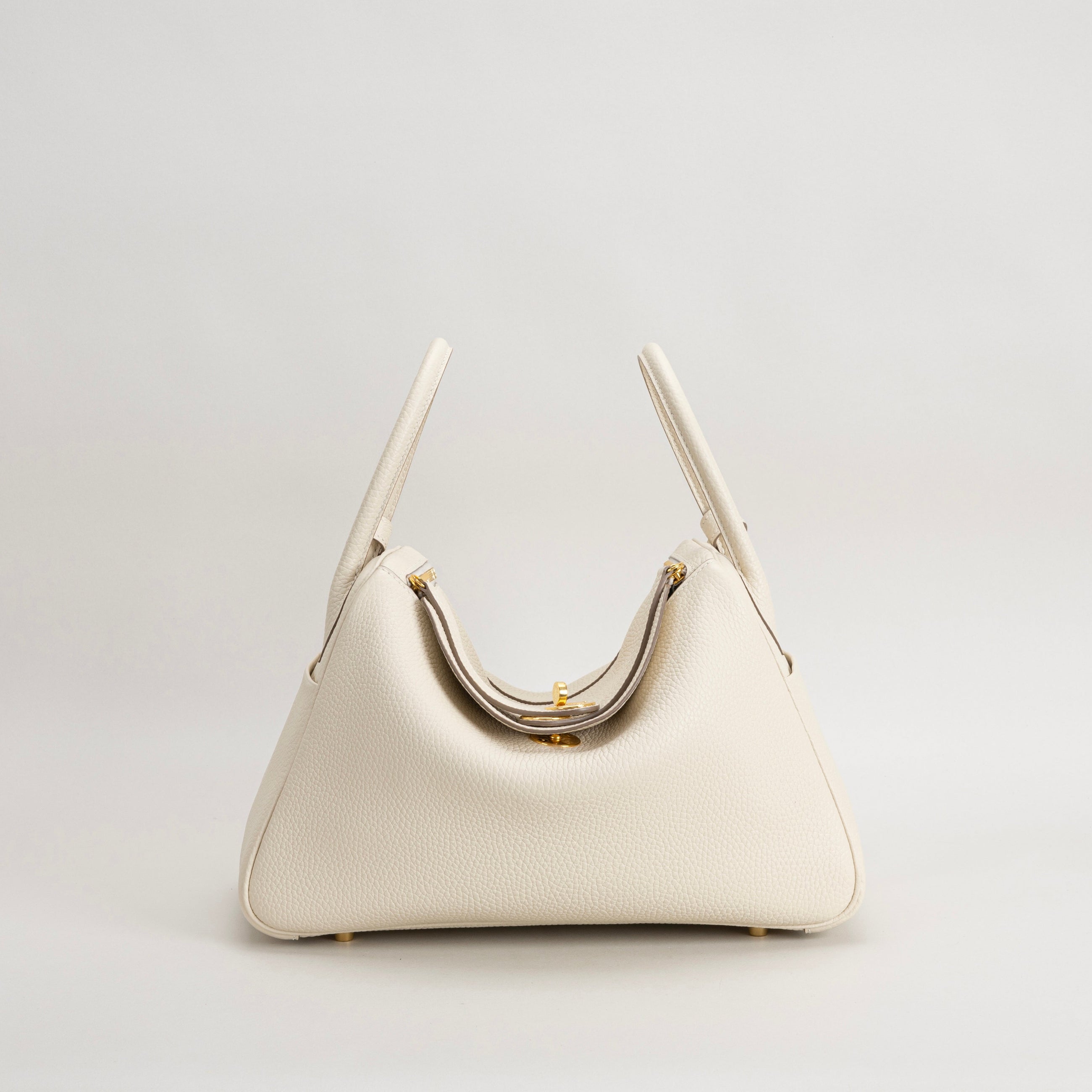 LINDY 26 CLEMENCE LEATHER BETON WITH GOLD HARDWARE (GHW)