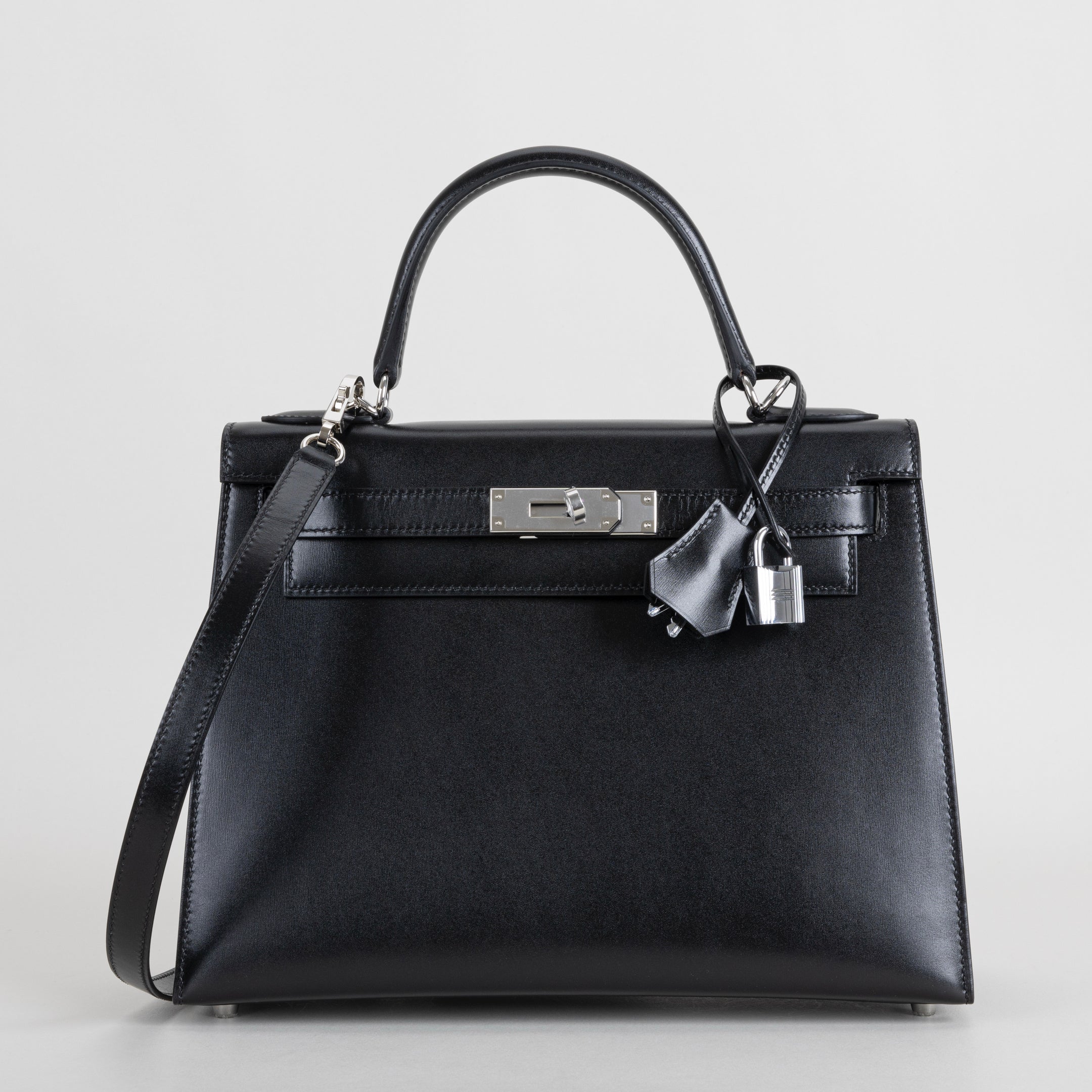 KELLY 28 BLACK BOX CALF LEATHER WITH PALLADIUM HARDWARE (PHW)