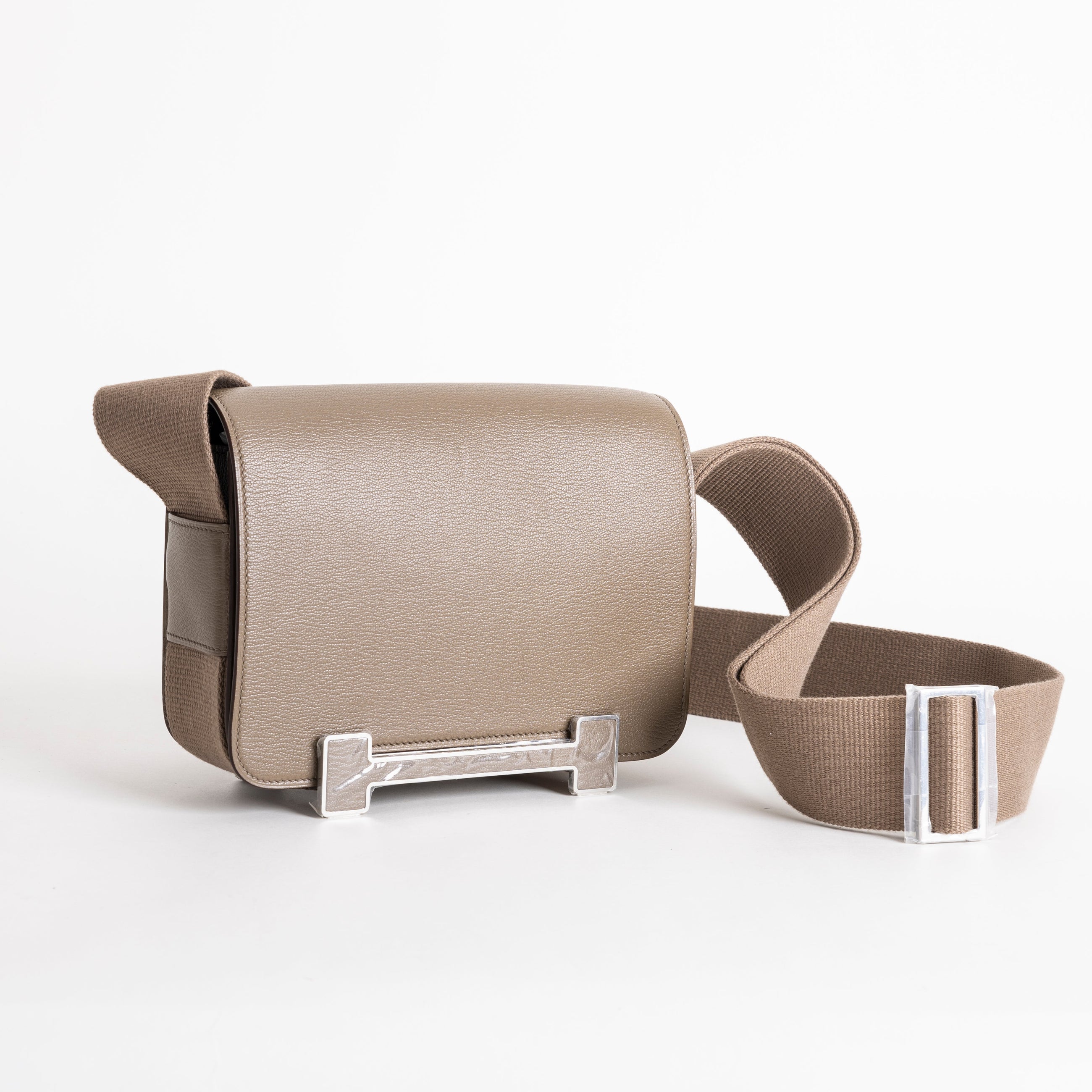 GETA CHEVRE LEATHER ETOUPE WITH PALLADIUM HARDWARE (PHW)