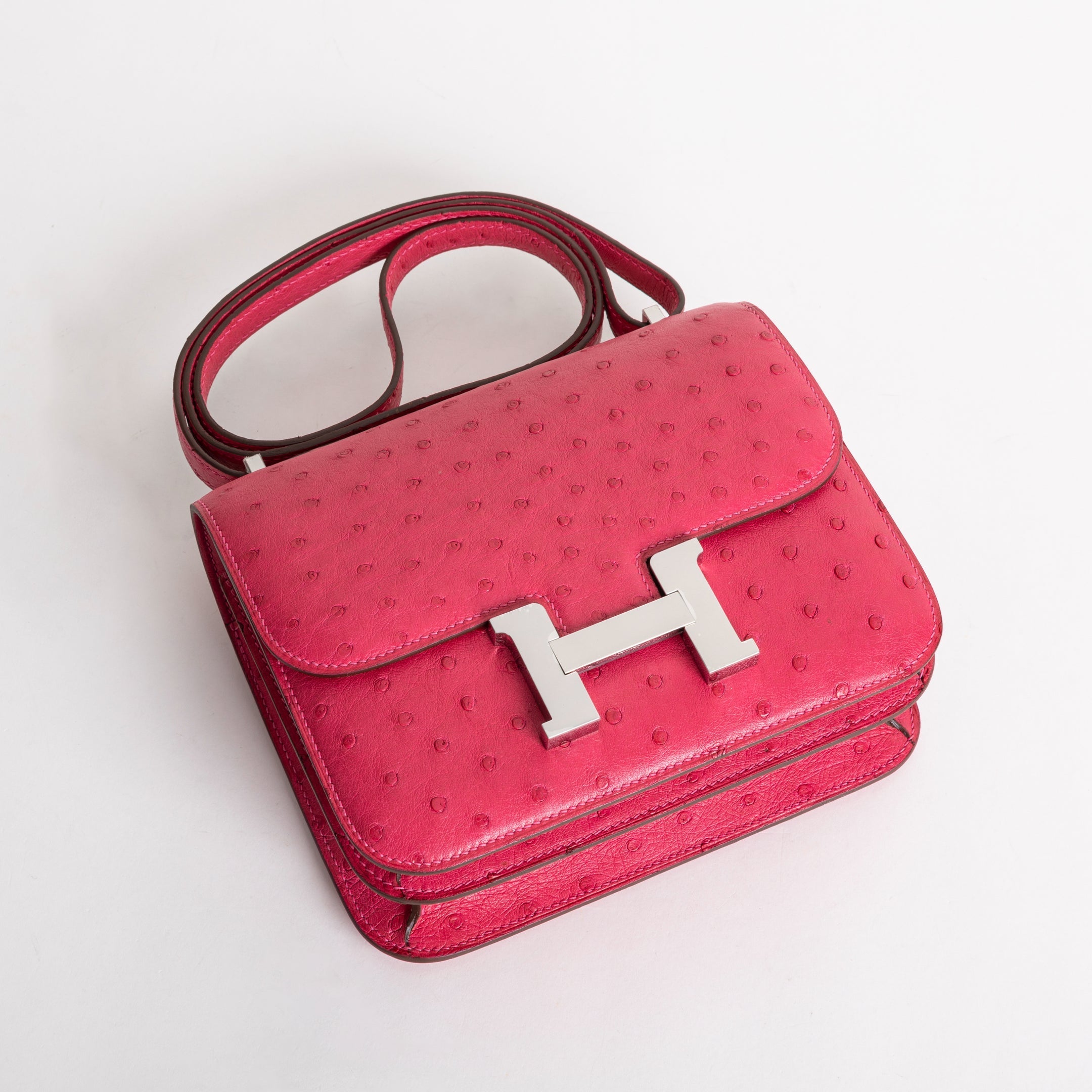 CONSTANCE 18 (MINI) OSTRICH LEATHER ROSE TYRIEN WITH PALLADIUM HARDWARE (PHW)