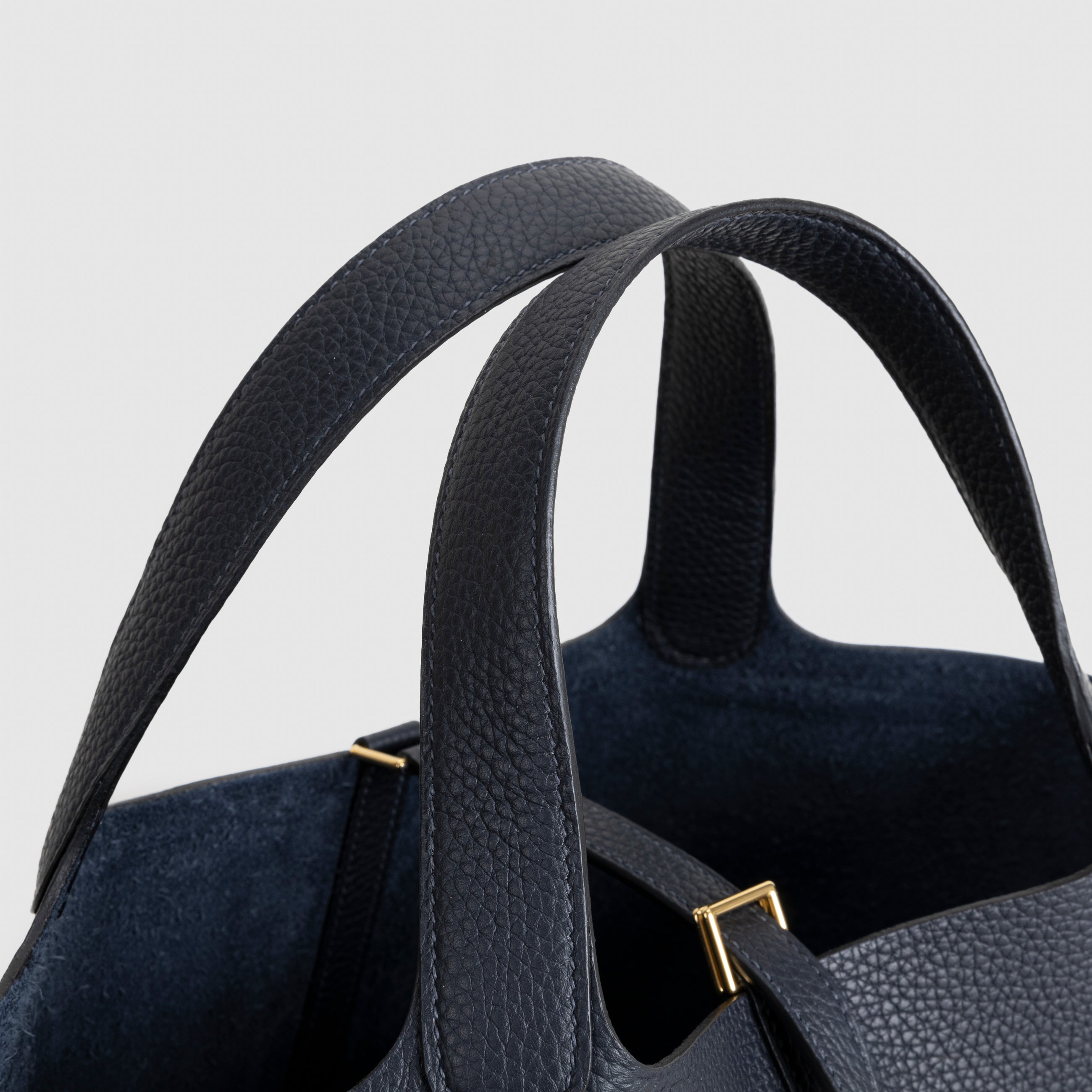 PICOTIN 22 LOCK CLEMENCE LEATHER BLEU NUIT WITH GOLD HARDWARE (GHW)