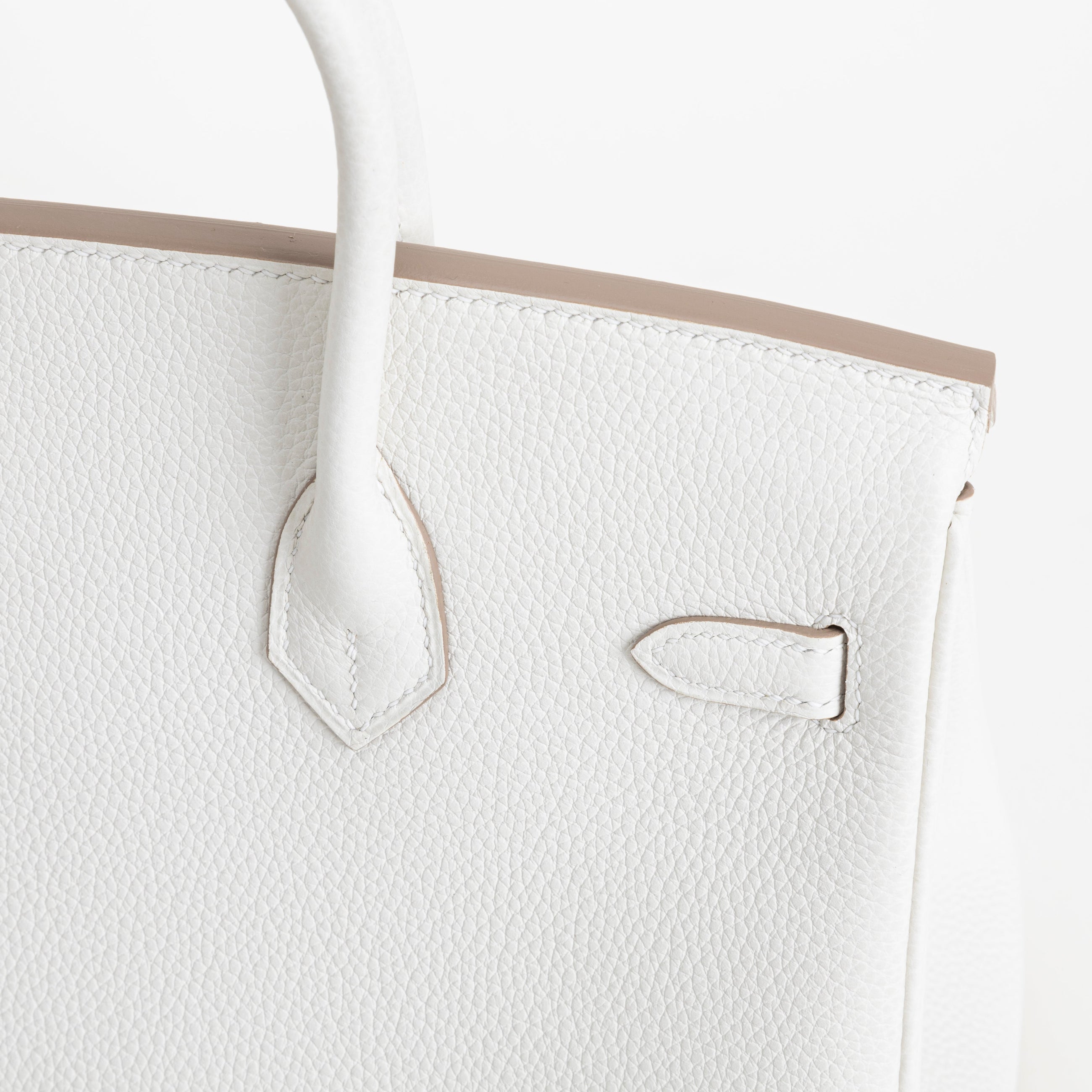 BIRKIN 25 TOGO LEATHER BLANC WITH GOLD HARDWARE (GHW)