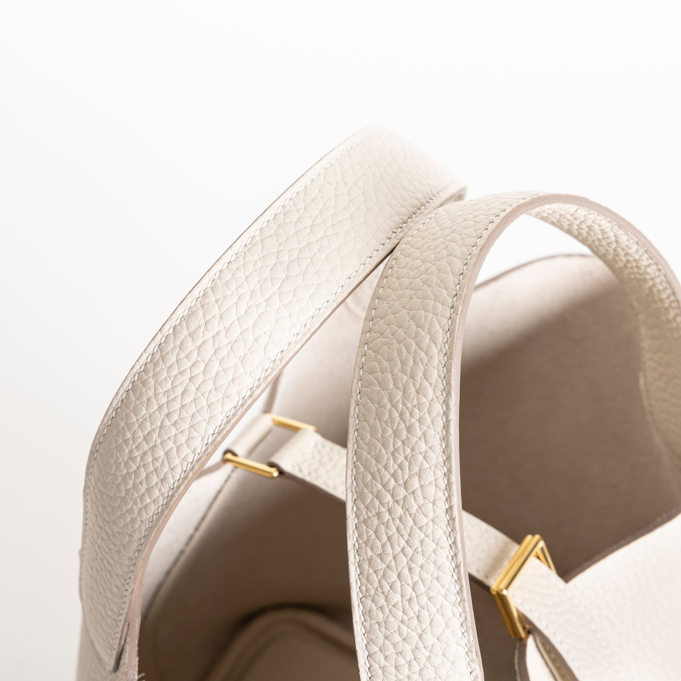 PICOTIN 18 LOCK CLEMENCE LEATHER CRAIE WITH GOLD HARDWARE (GHW)