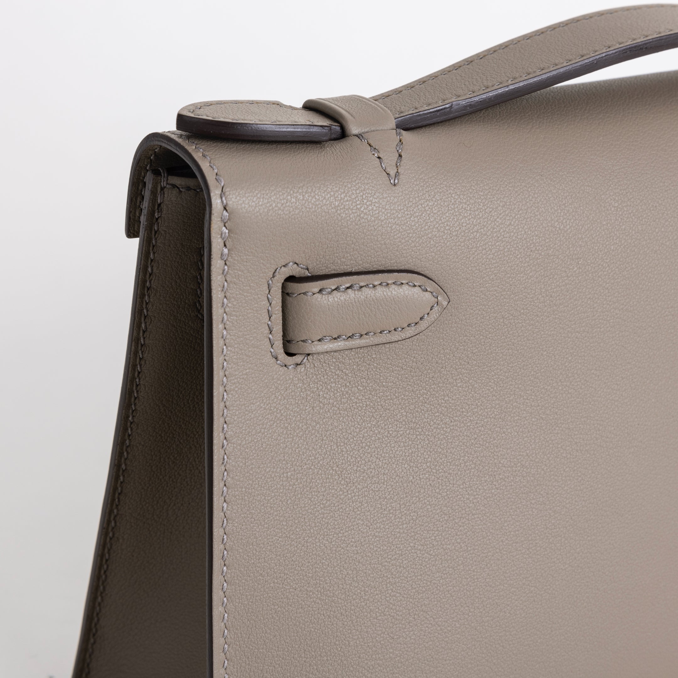 KELLY POCHETTE SWIFT LEATHER GRIS ASPHALTE WITH PALLADIUM HARDWARE (PHW)