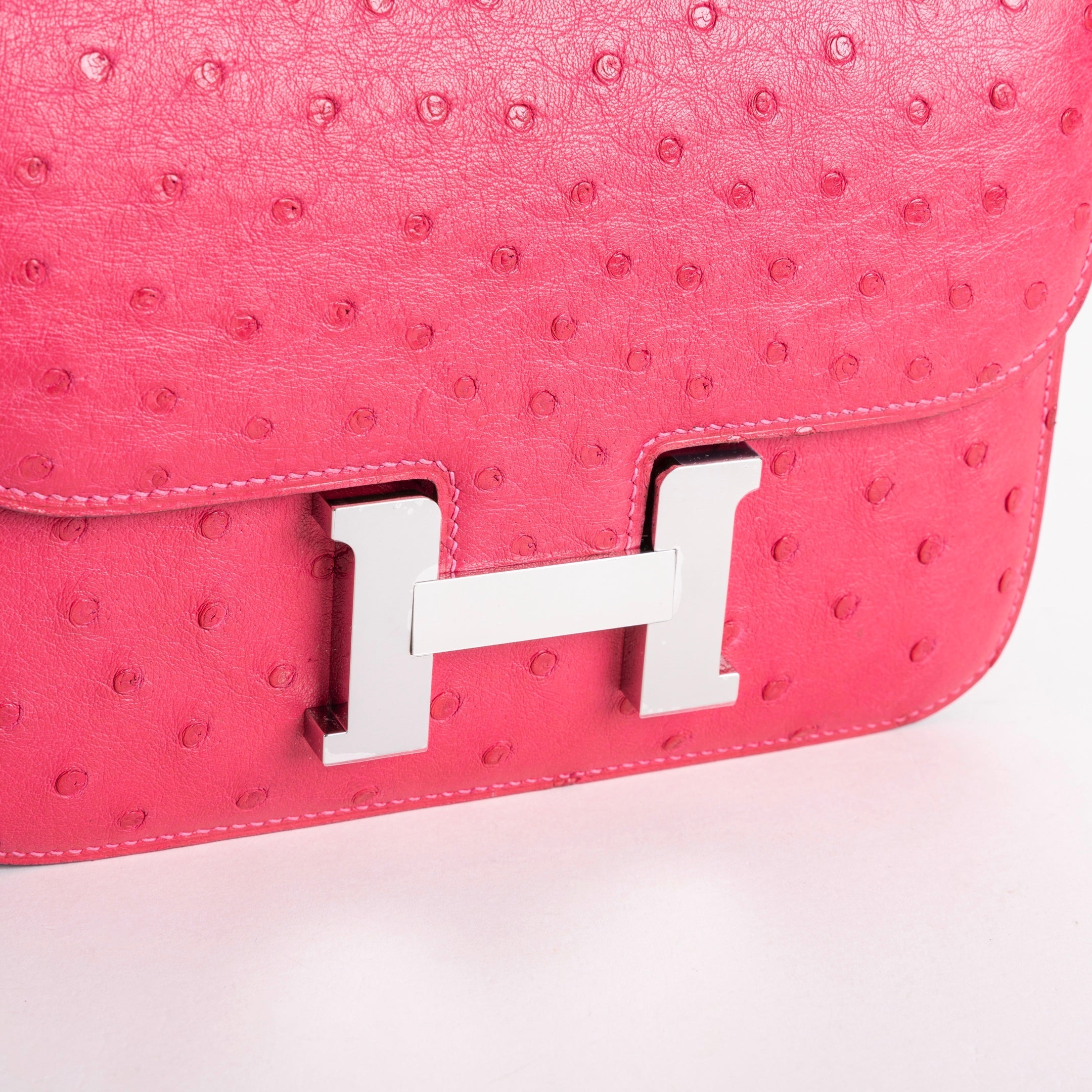CONSTANCE 18 (MINI) OSTRICH LEATHER ROSE TYRIEN WITH PALLADIUM HARDWARE (PHW)