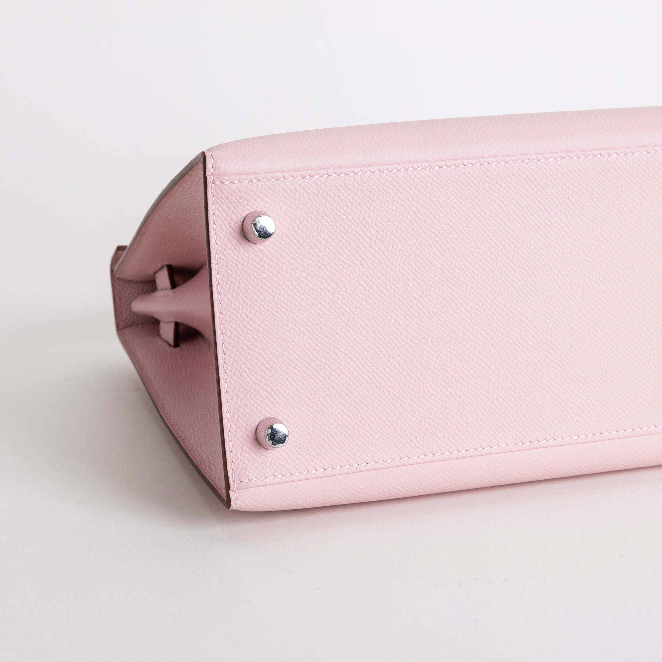 KELLY 28 EPSOM LEATHER ROSE SAKURA WITH PALLADIUM HARDWARE (PHW)