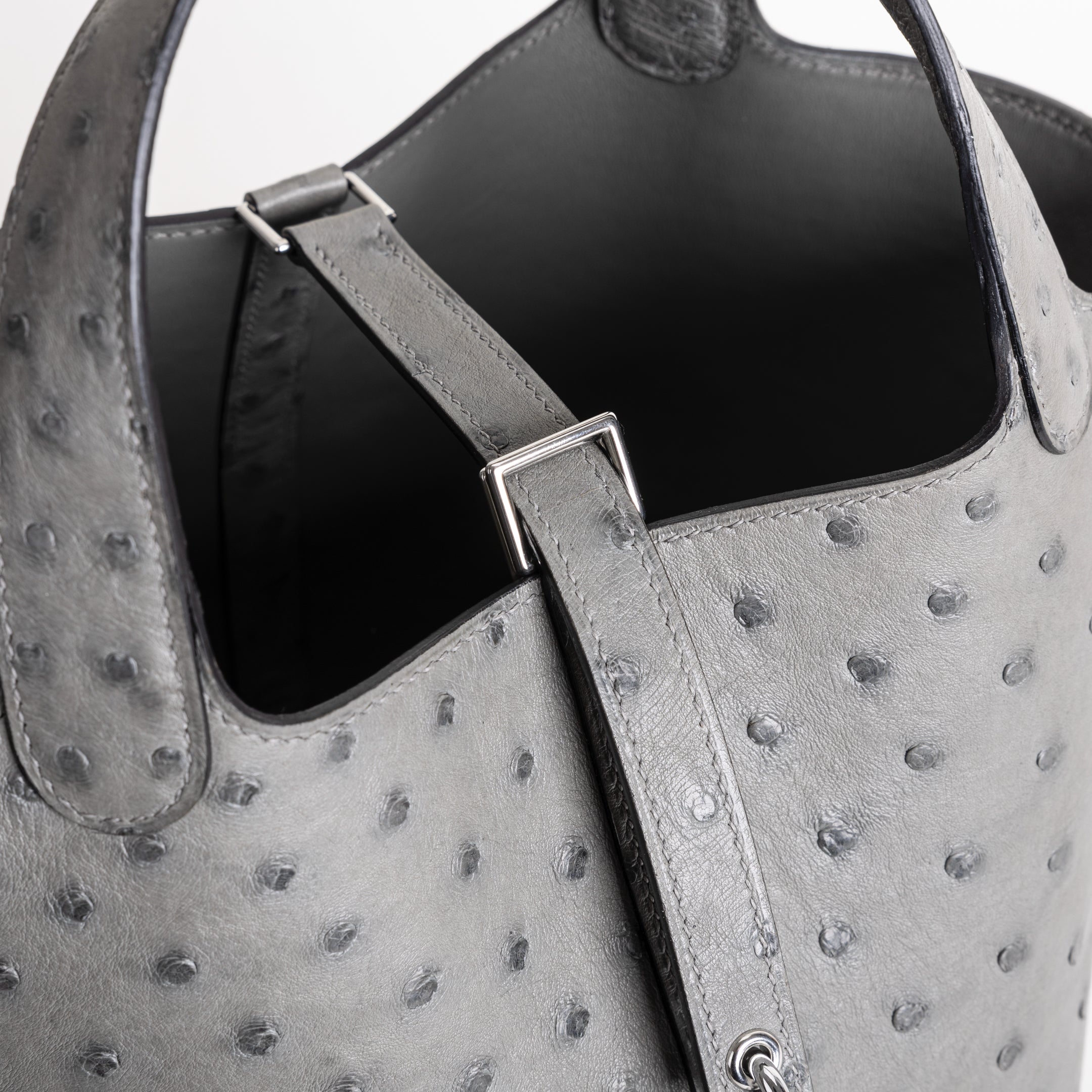 PICOTIN 18 LOCK OSTRICH LEATHER GRIS MEYER WITH PALLADIUM HARDWARE (PHW)