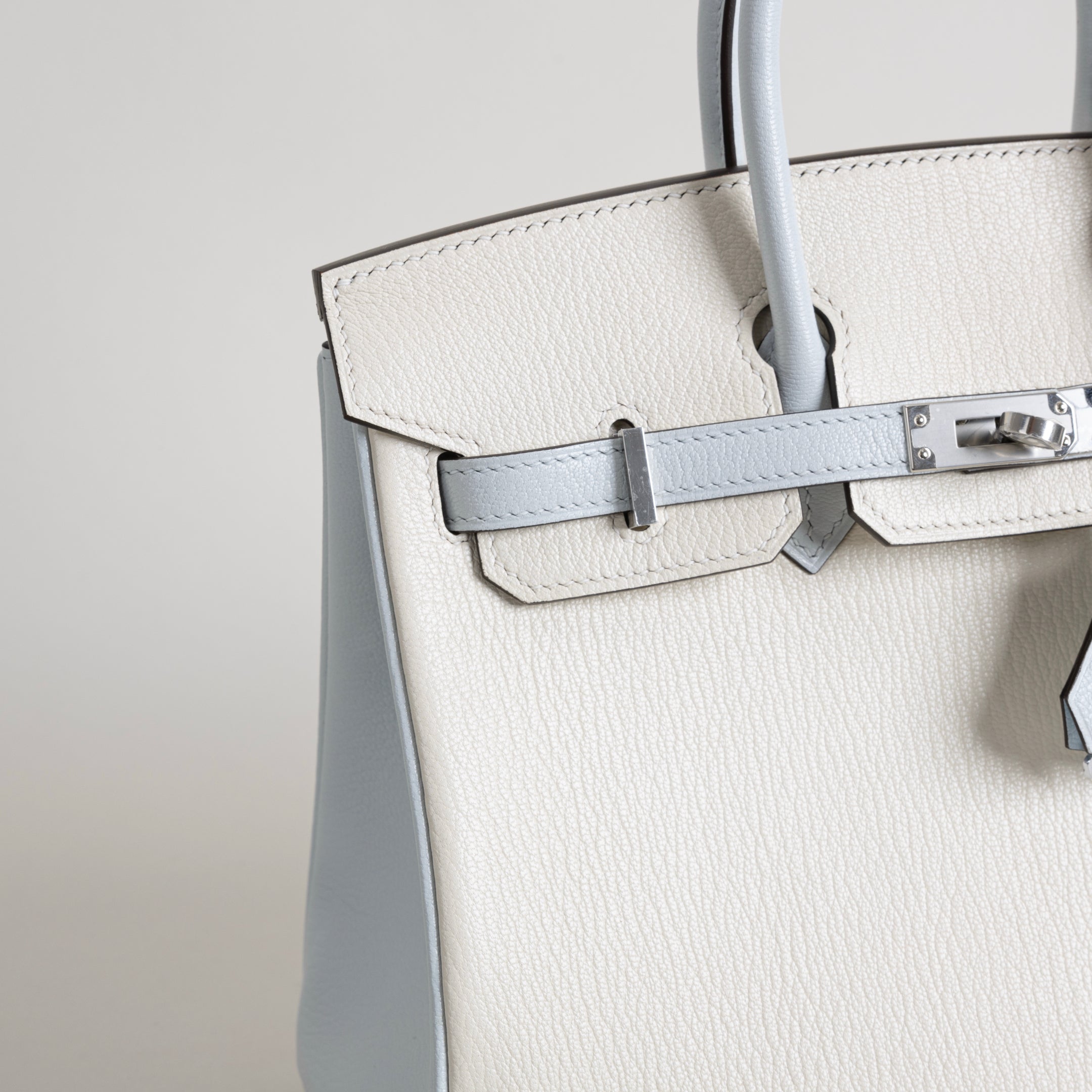 BIRKIN 25 CHEVRE LEATHER HORSESHOE STAMP (HSS) BI-COLOR BETON & BLEU BRUME WITH PALLADIUM HARDWARE (PHW)