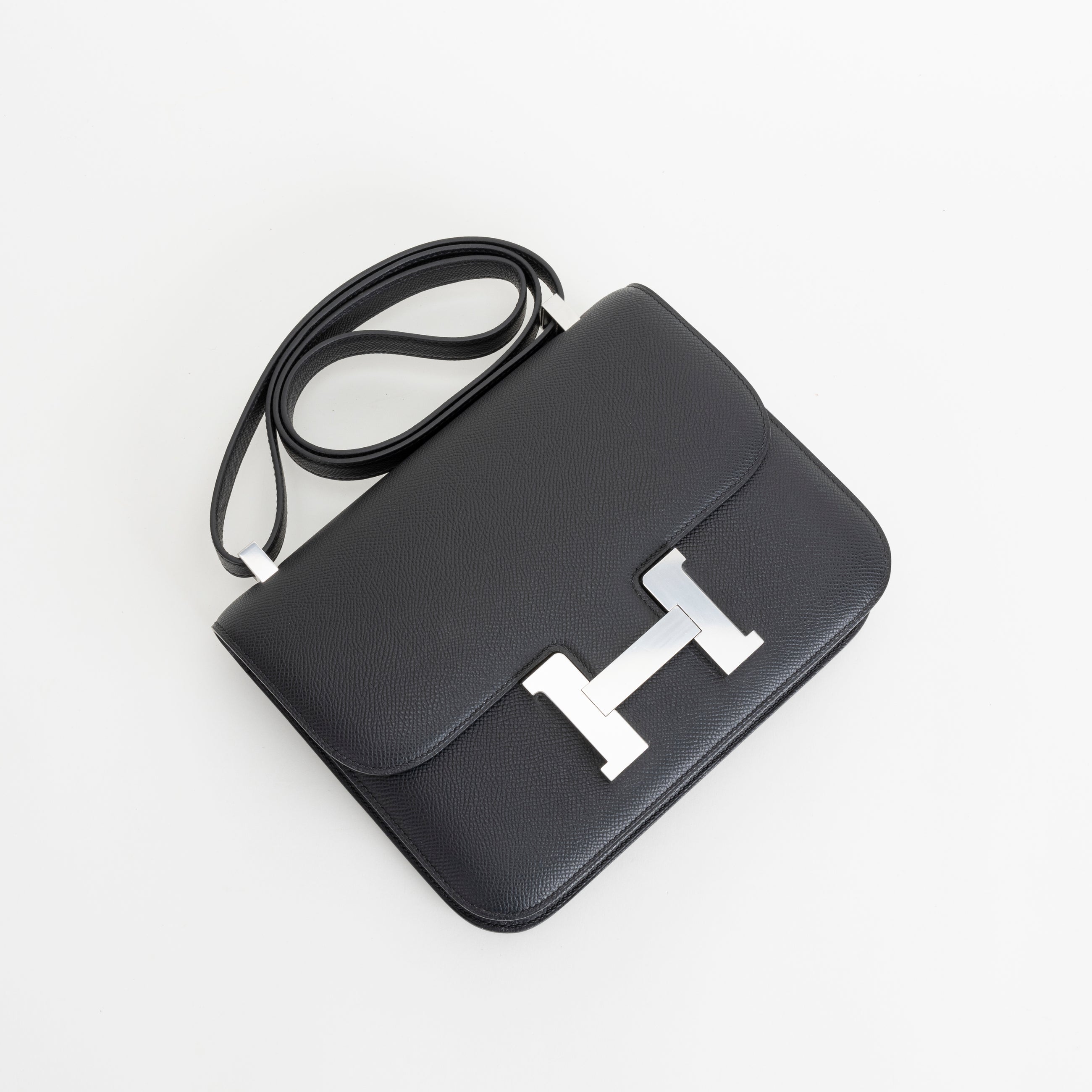 CONSTANCE 24 EPSOM LEATHER NOIR (BLACK) WITH PALLADIUM HARDWARE (PHW)