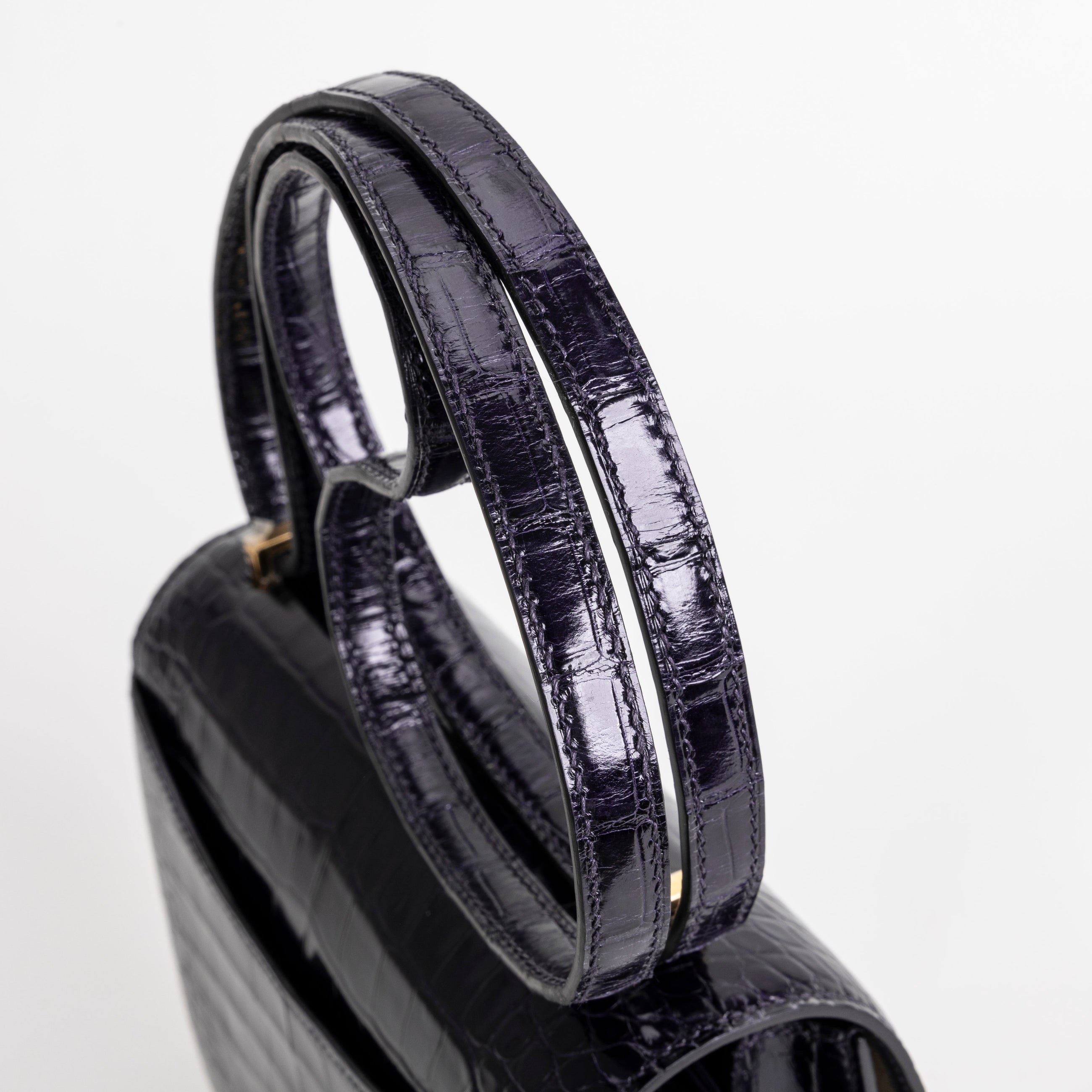 CONSTANCE 18 (MINI) SHINY MISSISSIPPIENSIS ALLIGATOR LEATHER NOIR (BLACK) WITH GOLD HARDWARE (GHW)