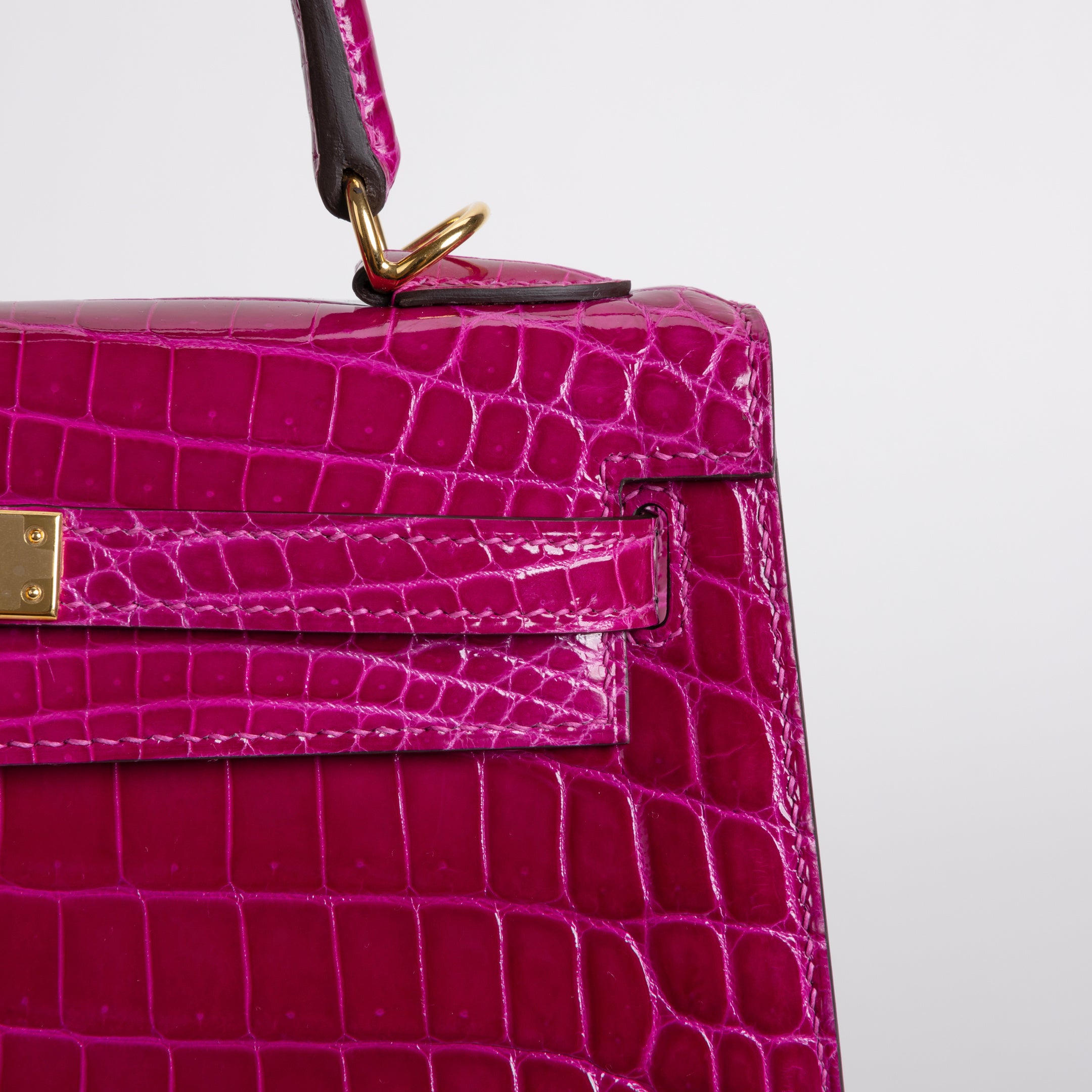 KELLY 25 SHINY (LISSE) MISSISSIPPIENSIS ALLIGATOR LEATHER ROSE SCHEHERAZADE WITH GOLD HARDWARE (GHW)
