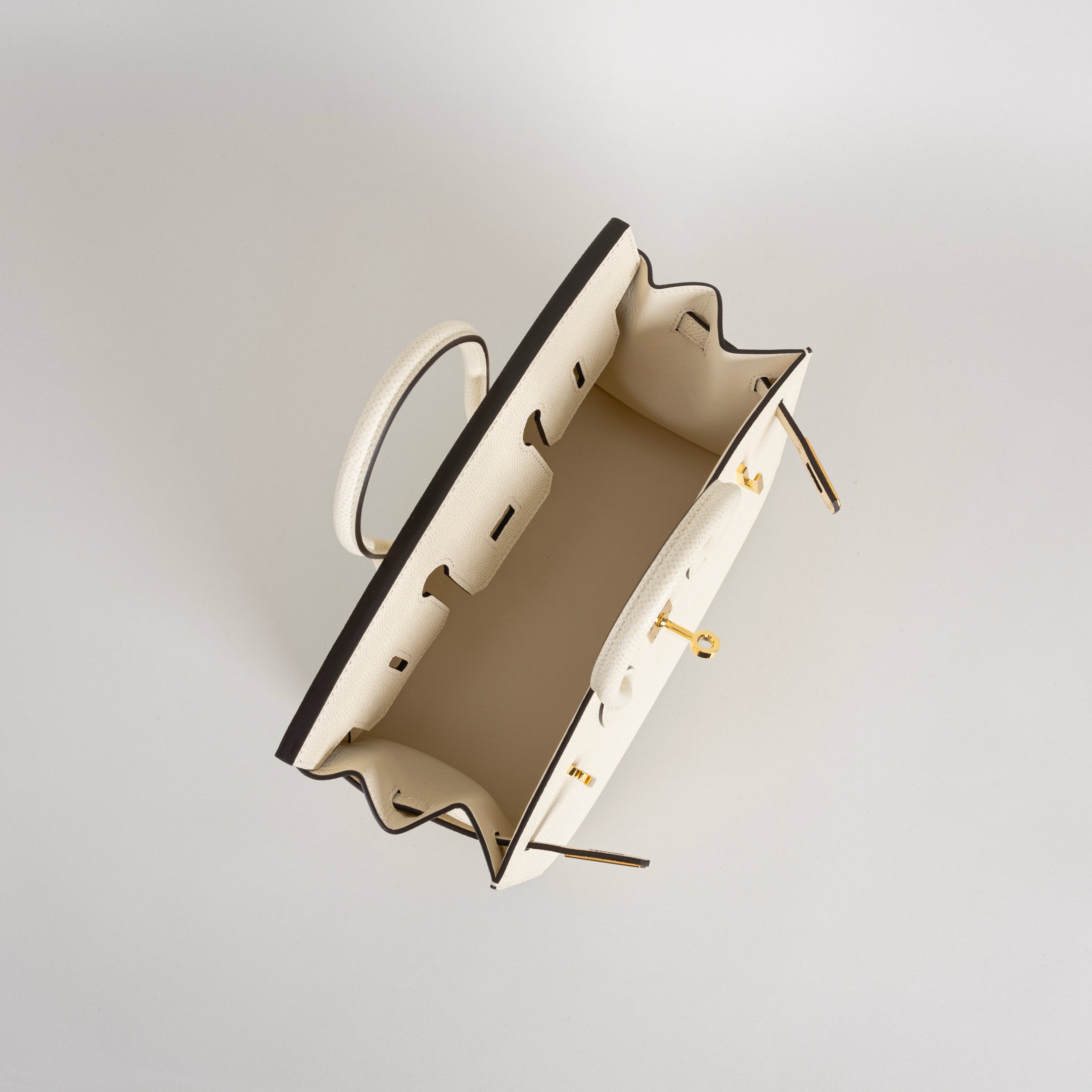 BIRKIN 25 (SELLIER SHAPE) EPSOM LEATHER NATA WITH GOLD HARDWARE (GHW)