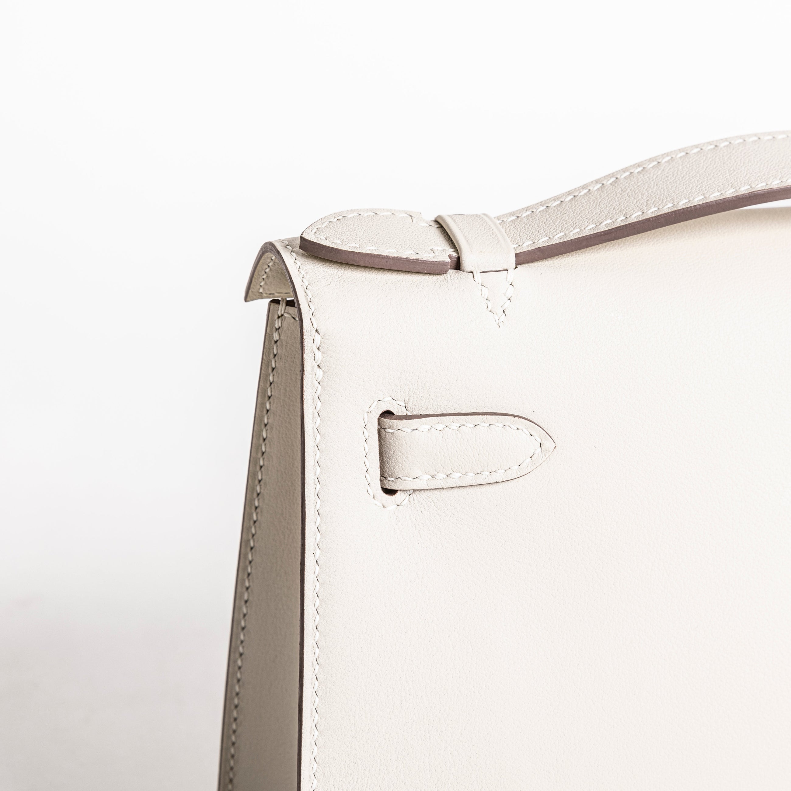 KELLY POCHETTE SWIFT LEATHER CRAIE WITH GOLD HARDWARE (GHW)