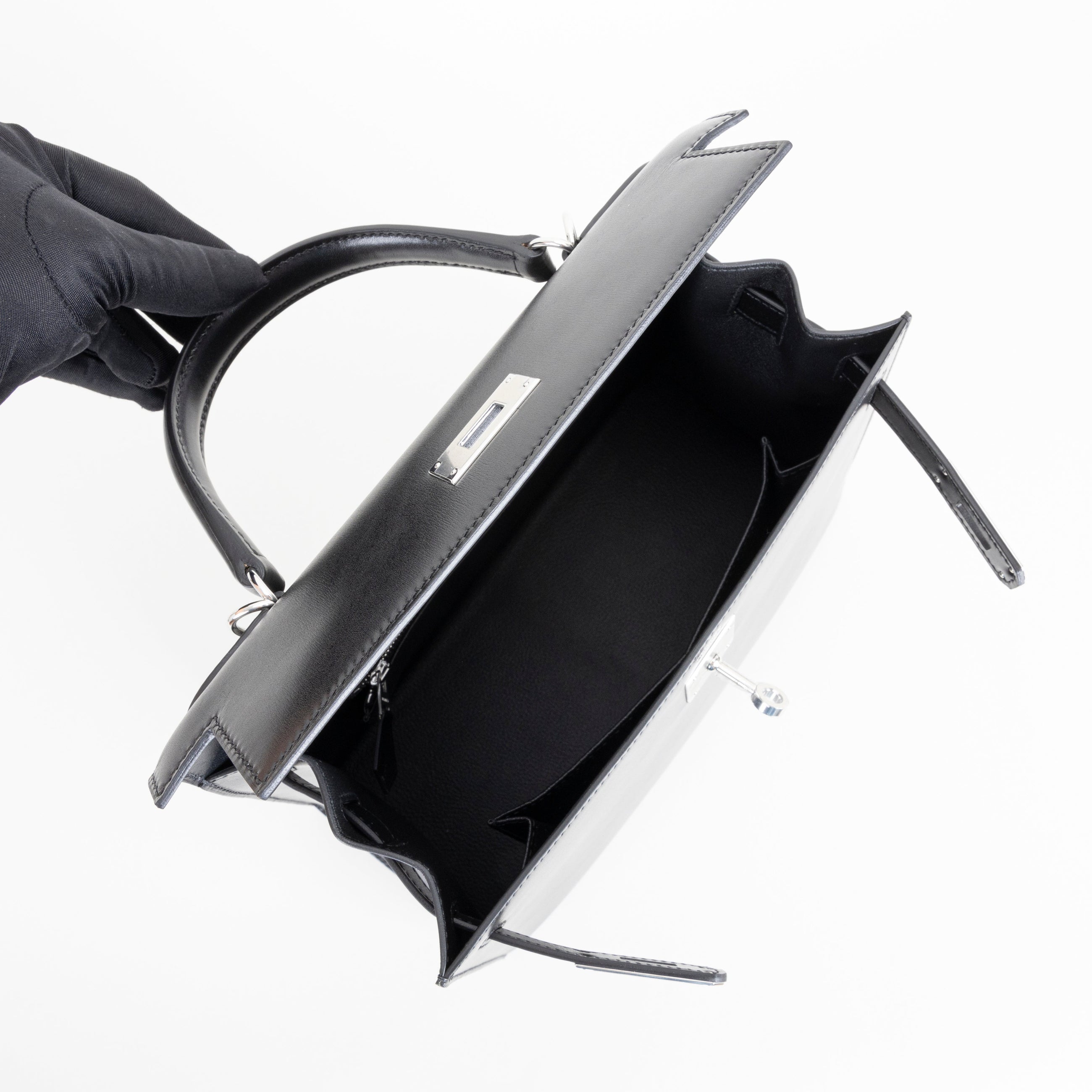 KELLY 28 BLACK BOX CALF LEATHER WITH PALLADIUM HARDWARE (PHW)