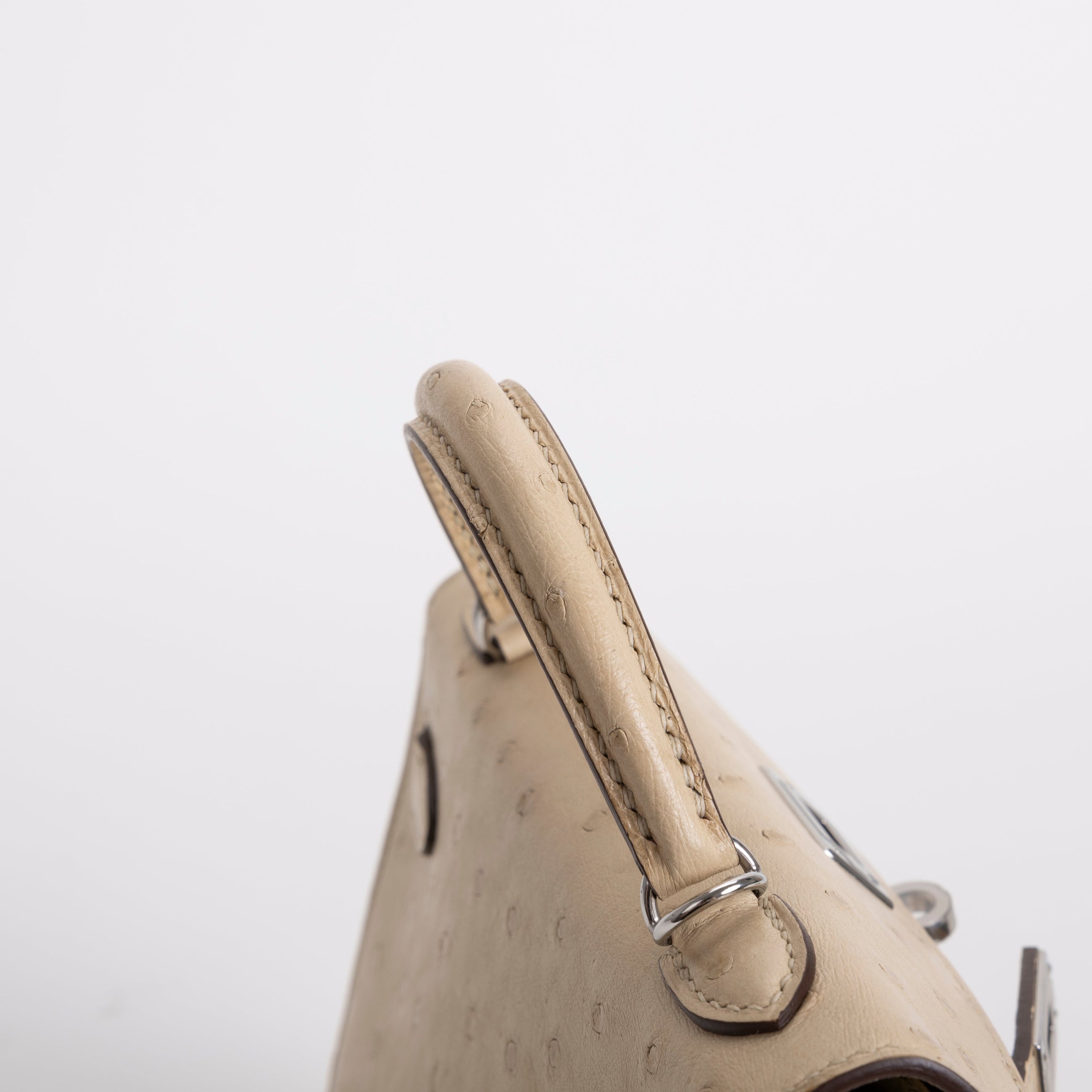 MINI KELLY II (20) OSTRICH LEATHER PARCHEMIN WITH PALLADIUM HARDWARE (PHW)