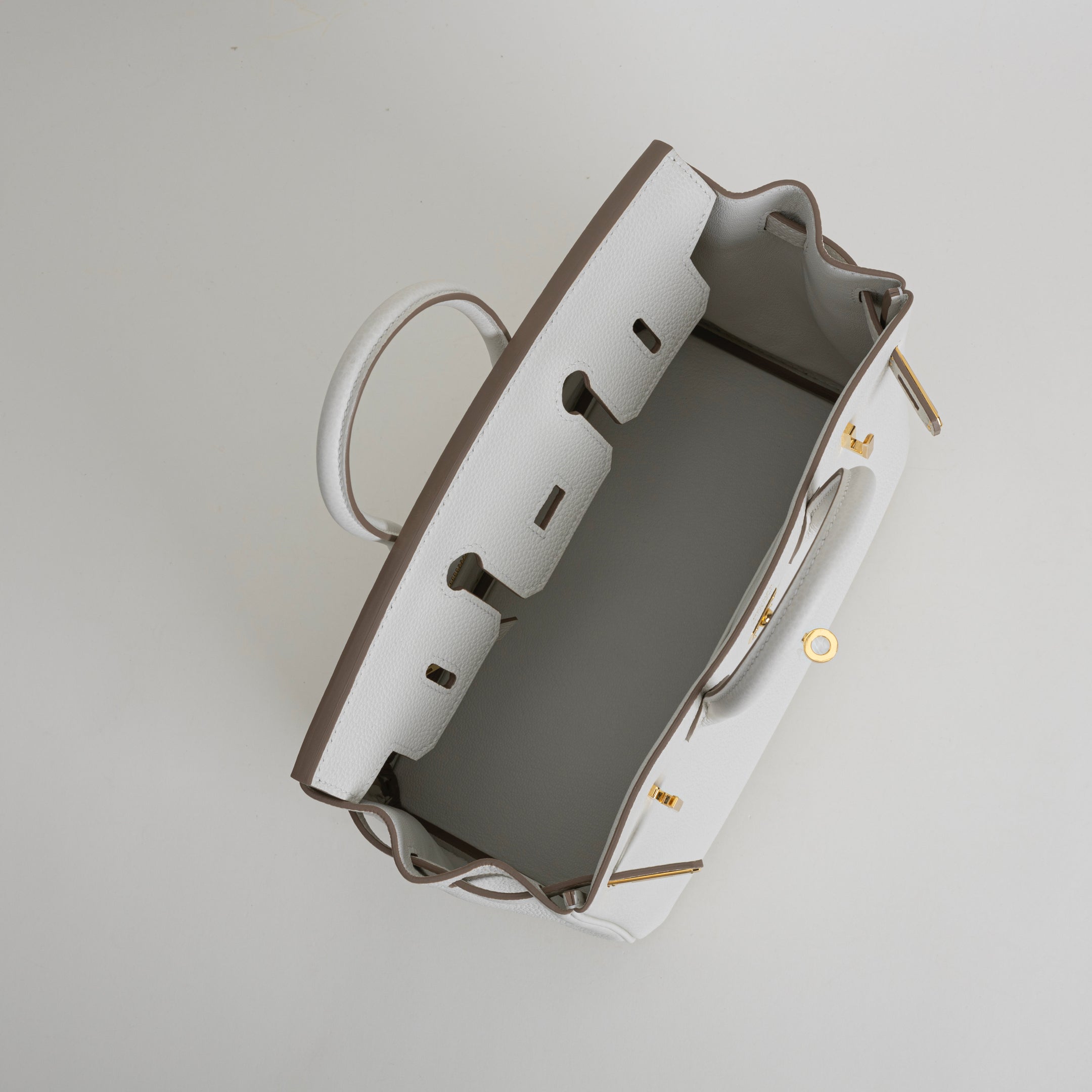 BIRKIN 25 TOGO LEATHER BLANC WITH GOLD HARDWARE (GHW)