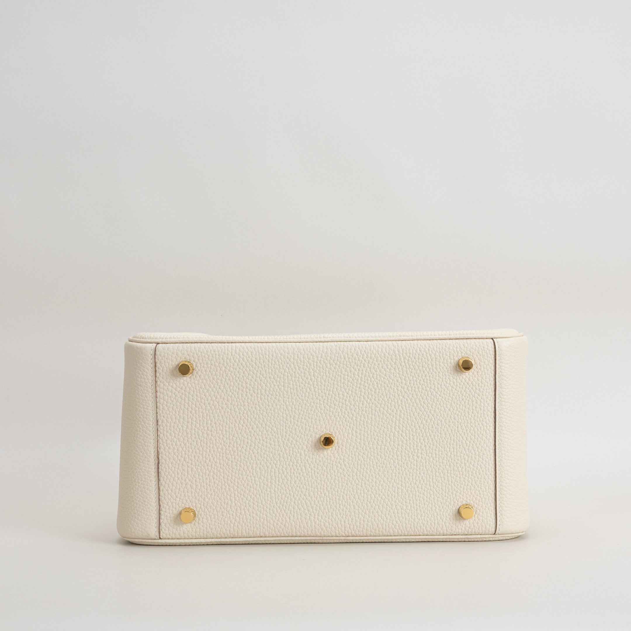 LINDY 26 CLEMENCE LEATHER BETON WITH GOLD HARDWARE (GHW)