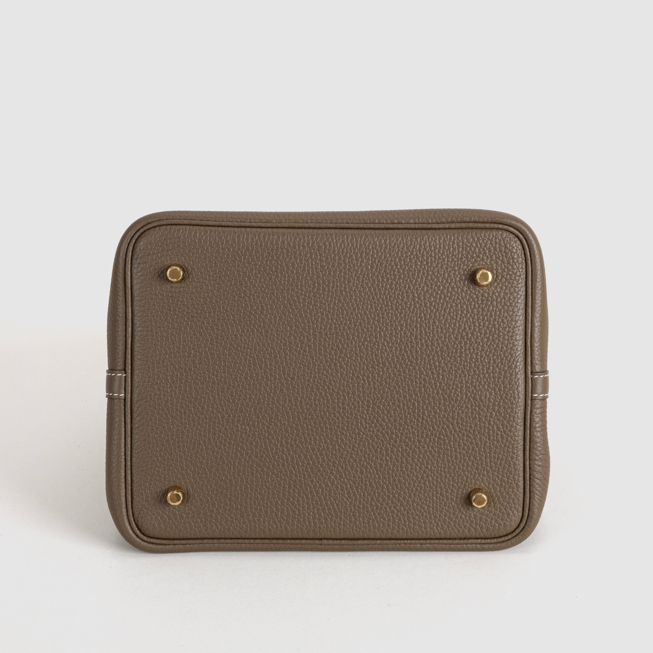 PICOTIN 22 LOCK CLEMENCE LEATHER ETOUPE WITH GOLD HARDWARE (GHW)