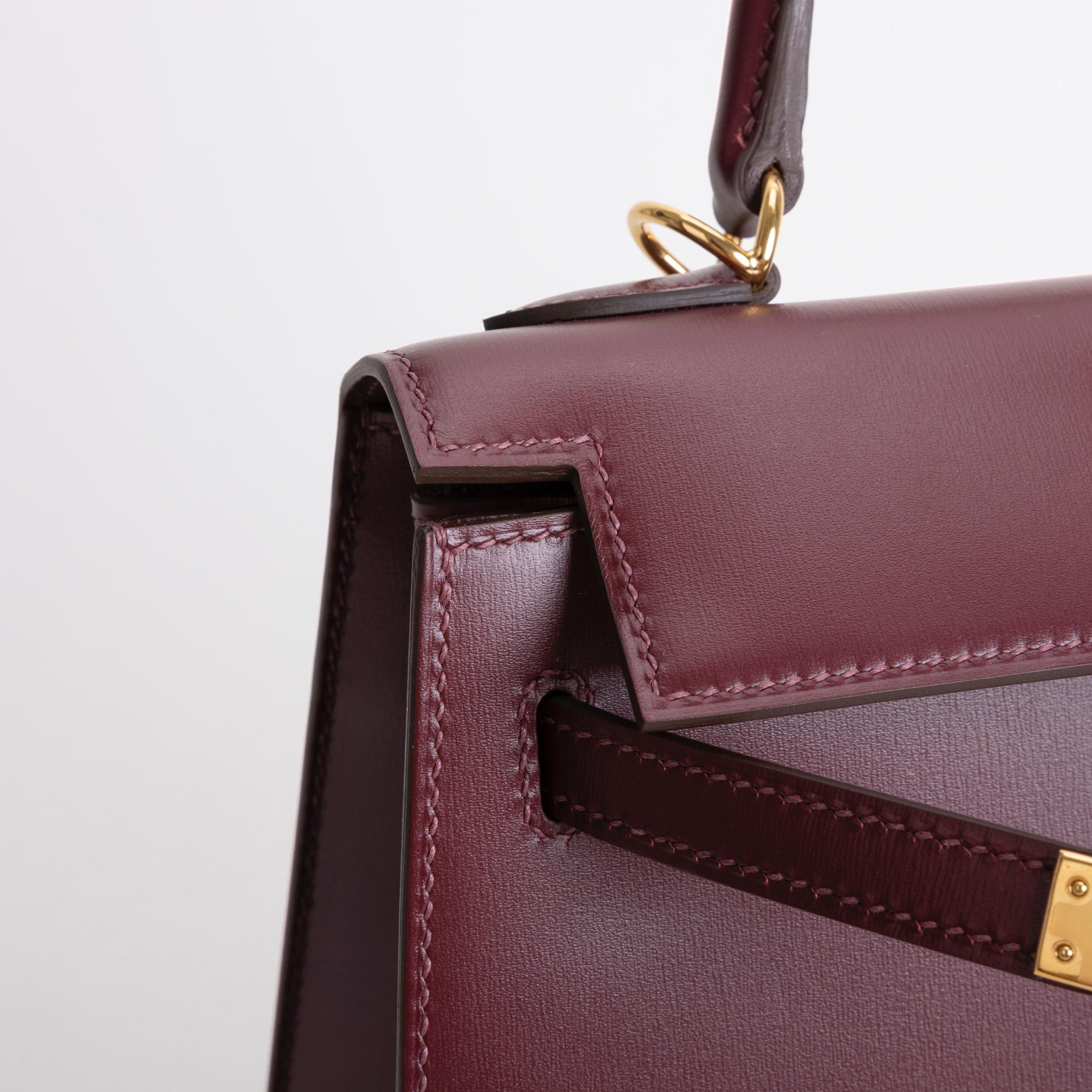 KELLY 25 BOX CALF LEATHER BORDEAUX WITH GOLD HARDWARE (GHW)