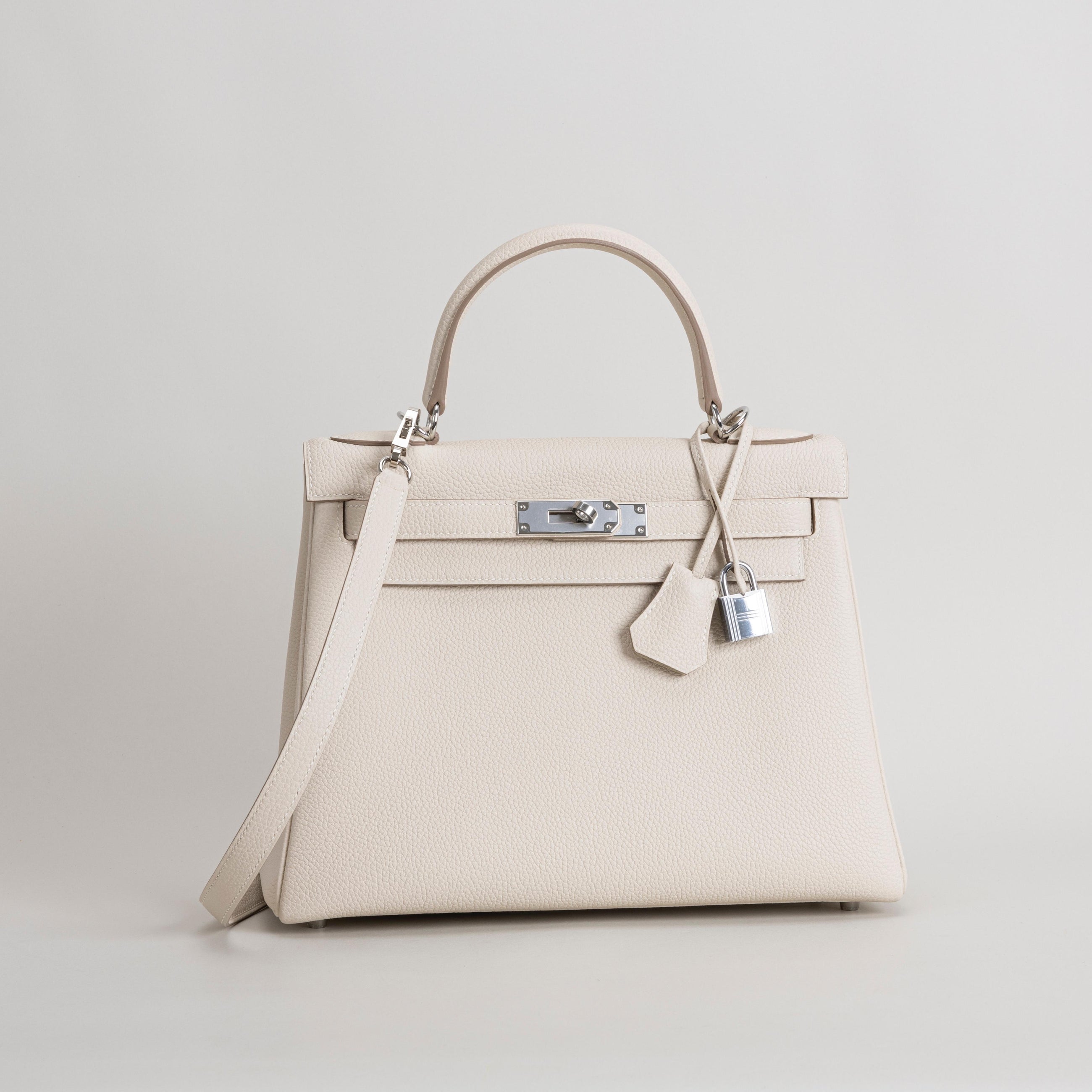 KELLY 28 TOGO LEATHER CRAIE WITH PALLADIUM HARDWARE (PHW)