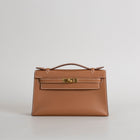 KELLY POCHETTE SWIFT LEATHER GOLD WITH GOLD HARDWARE (GHW)