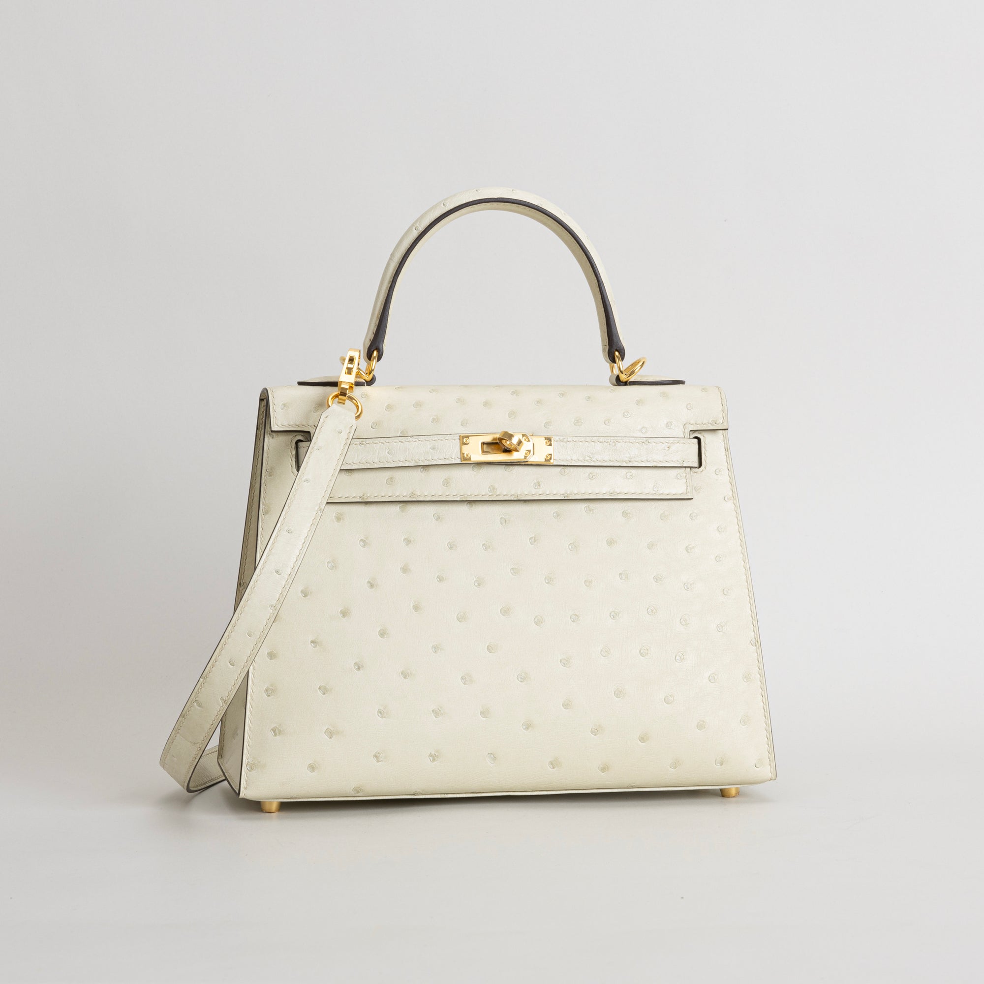 KELLY 25 OSTRICH LEATHER PARCHEMIN WITH GOLD HARDWARE (GHW)