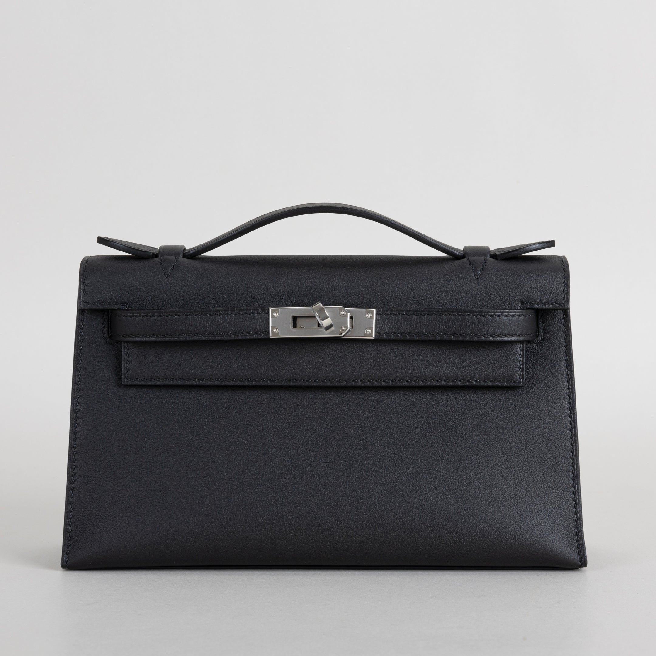 KELLY POCHETTE SWIFT LEATHER NOIR (BLACK) WITH PALLADIUM HARDWARE (PHW)