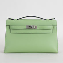 KELLY POCHETTE SWIFT LEATHER VERT CRIQUET WITH PALLADIUM HARDWARE (PHW)