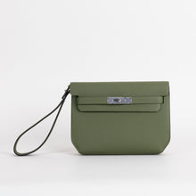 KELLY DEPECHES 25 TOGO LEATHER VERT OLIVE WITH PALLADIUM HARDWARE (PHW)