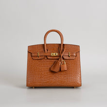 BIRKIN 20 (SELLIER SHAPE) MATTE MISSISSIPPIENSIS ALLIGATOR LEATHER GOLD WITH GOLD HARDWARE (GHW)