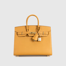 BIRKIN 25 (SELLIER SHAPE) EPSOM LEATHER SESAME WITH GOLD HARDWARE (GHW)