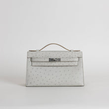 KELLY POCHETTE OSTRICH LEATHER GRIS PERLE WITH PALLADIUM HARDWARE (PHW)