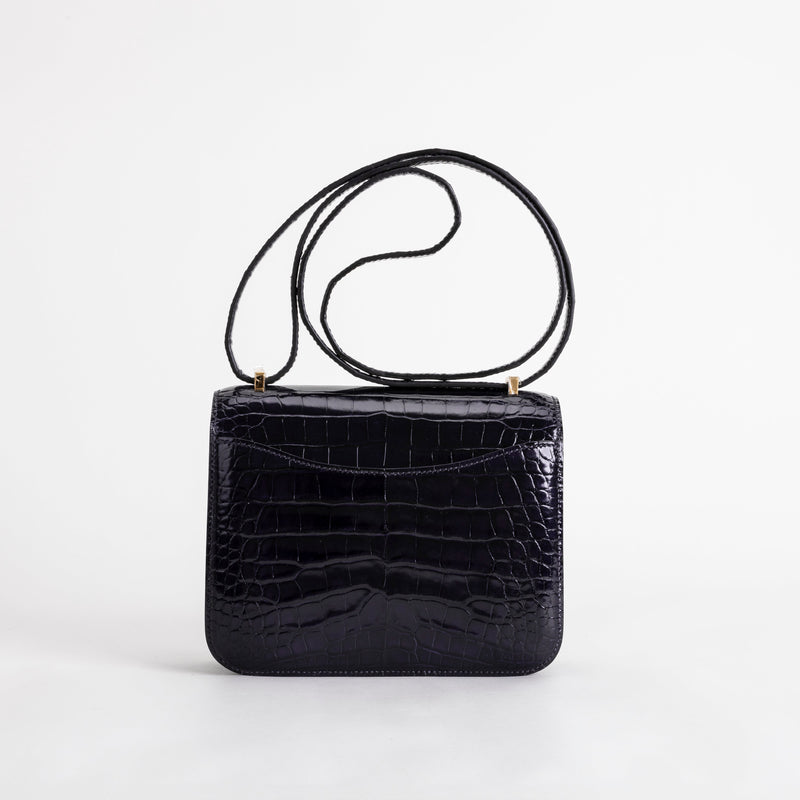 CONSTANCE 18 (MINI) SHINY MISSISSIPPIENSIS ALLIGATOR LEATHER NOIR (BLACK) WITH GOLD HARDWARE (GHW)