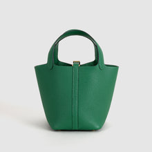 PICOTIN 18 LOCK CLEMENCE LEATHER VERT VERTIGO WITH GOLD HARDWARE (GHW)