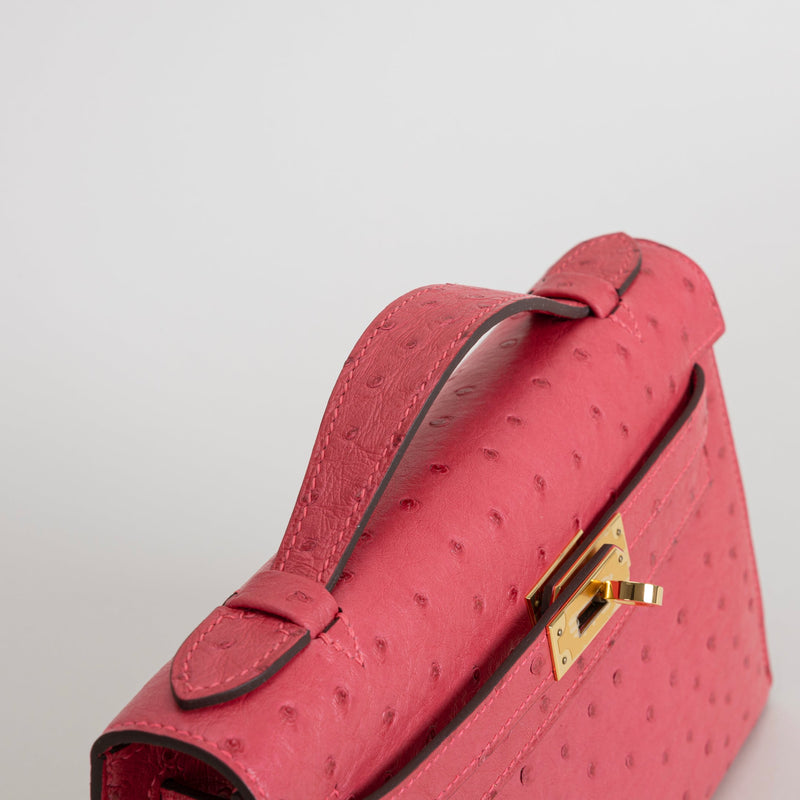 KELLY POCHETTE OSTRICH LEATHER ROSE TYRIEN WITH GOLD HARDWARE (GHW)
