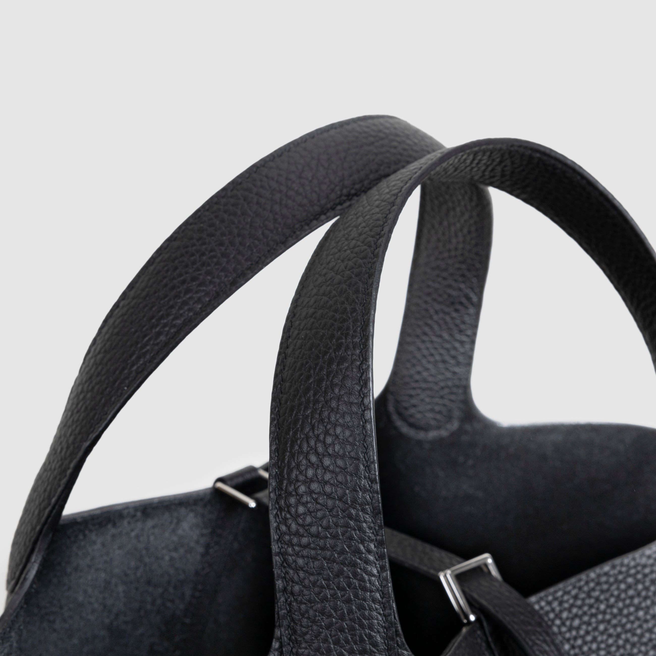 PICOTIN 22 LOCK CLEMENCE LEATHER NOIR (BLACK) WITH PALLADIUM HARDWARE (PHW)