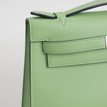 KELLY POCHETTE SWIFT LEATHER VERT CRIQUET WITH PALLADIUM HARDWARE (PHW)