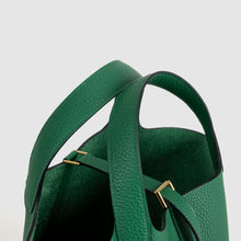 PICOTIN 18 LOCK CLEMENCE LEATHER VERT VERTIGO WITH GOLD HARDWARE (GHW)