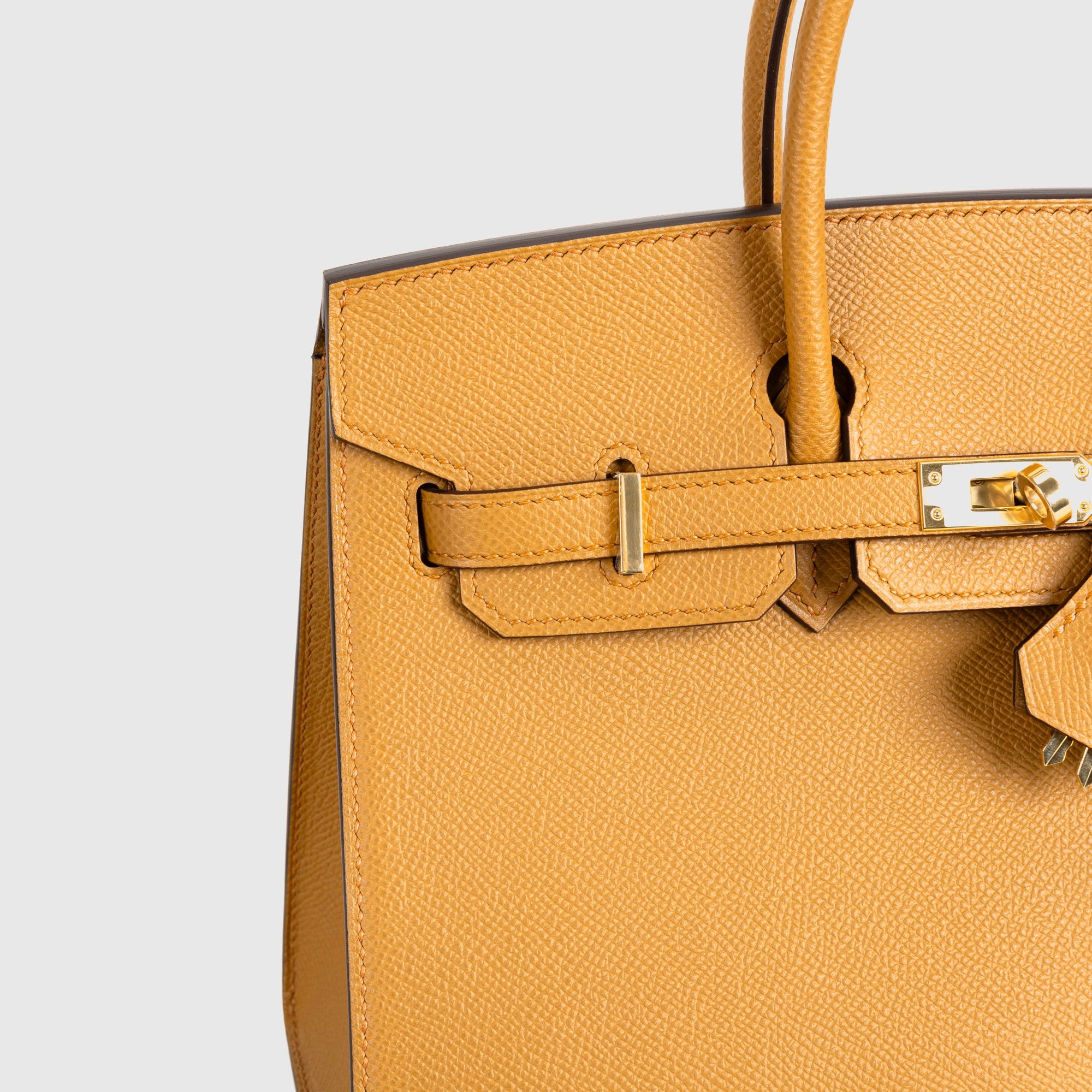 BIRKIN 25 (SELLIER SHAPE) EPSOM LEATHER SESAME WITH GOLD HARDWARE (GHW)