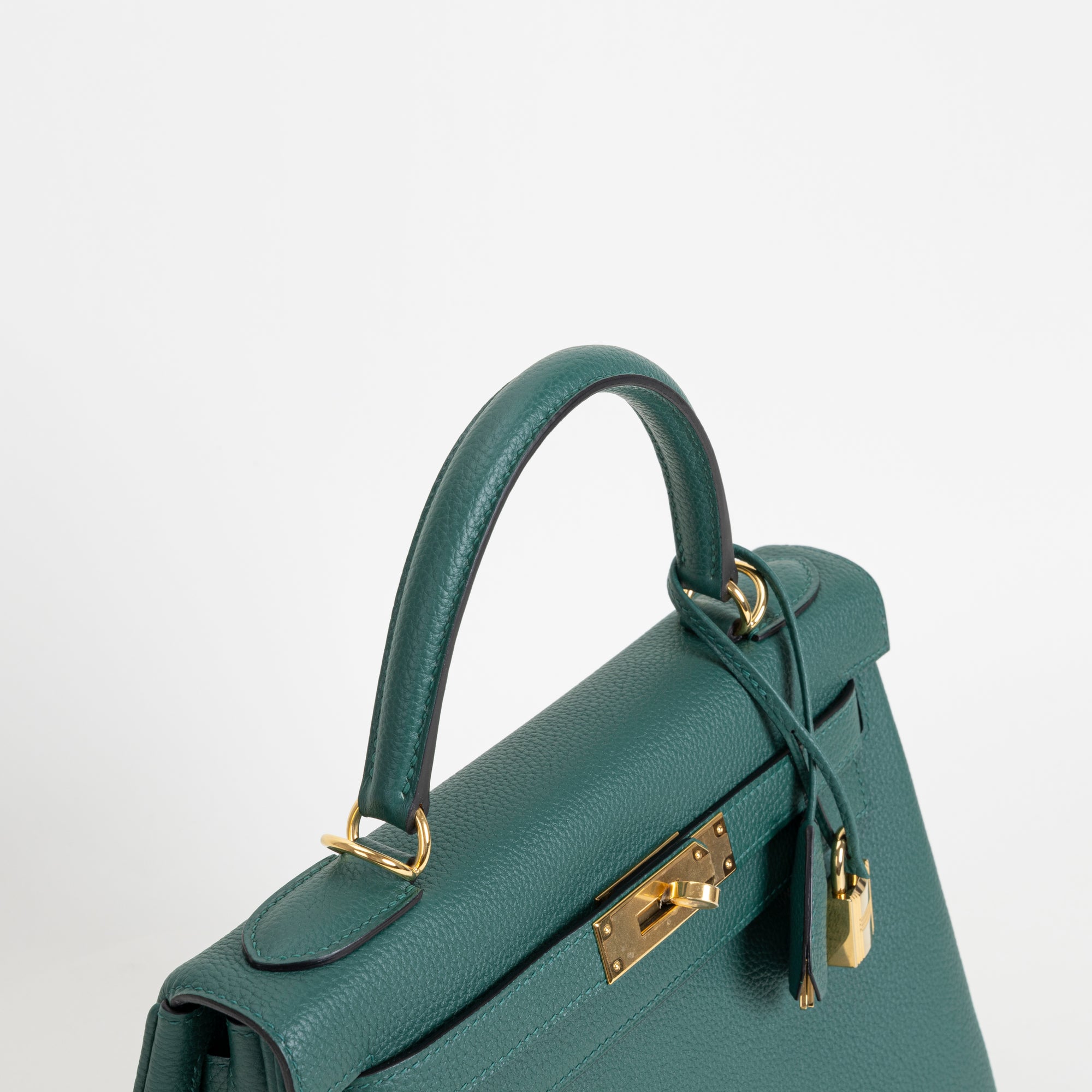 KELLY 28 TOGO LEATHER MALACHITE WITH GOLD HARDWARE (GHW)