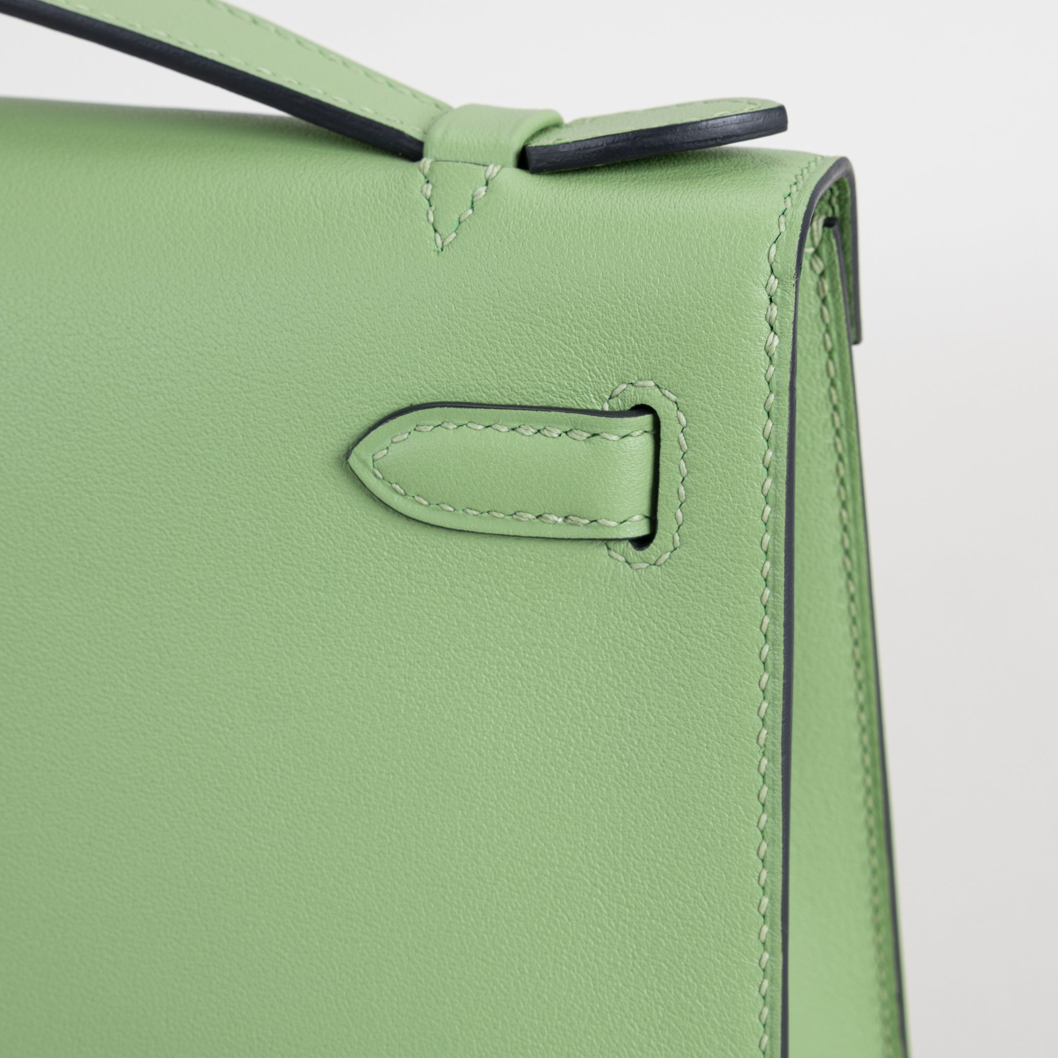 KELLY POCHETTE SWIFT LEATHER VERT CRIQUET WITH PALLADIUM HARDWARE (PHW)