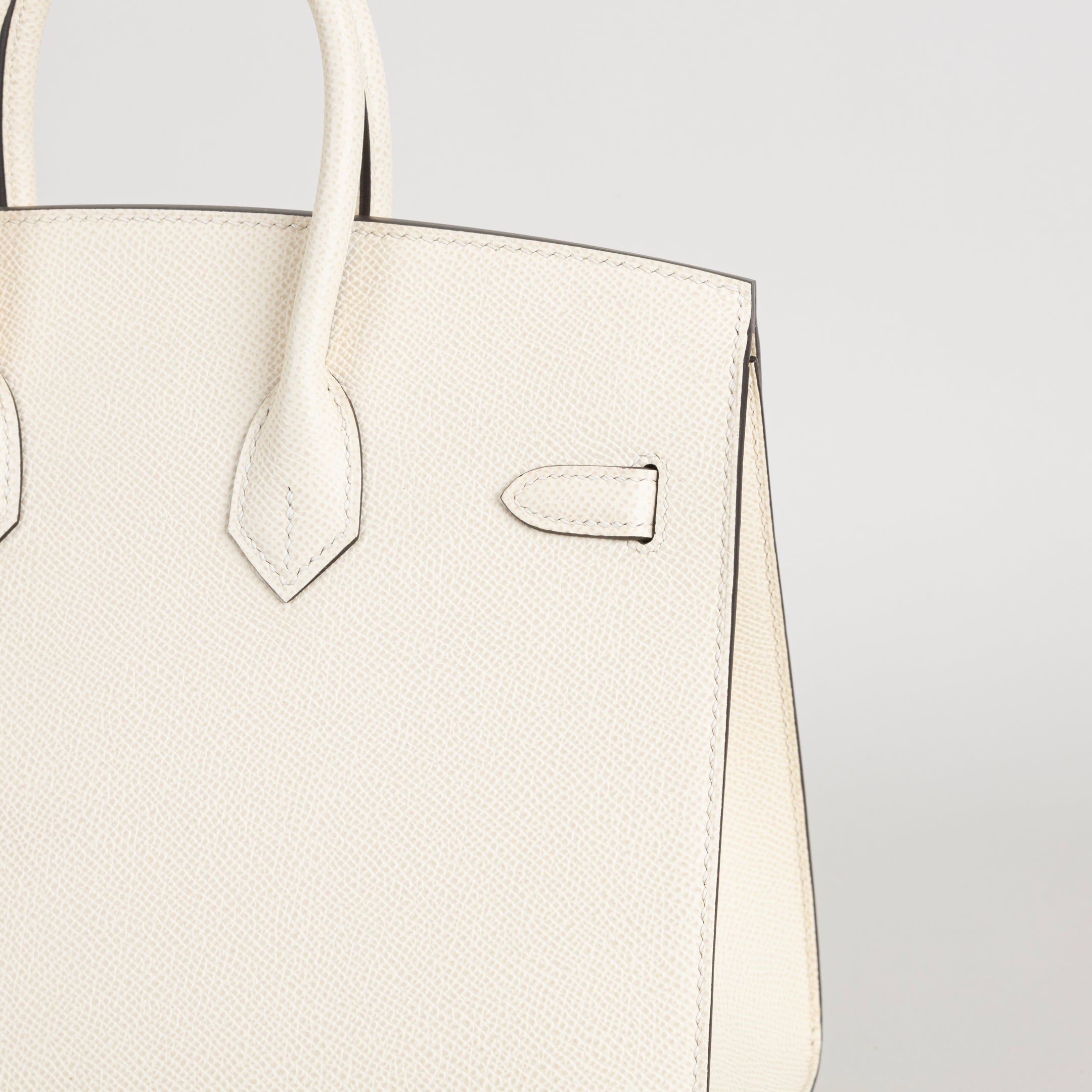 BIRKIN 25 EPSOM LEATHER (SELLIER SHAPE) NATA WITH GOLD HARDWARE (GHW)