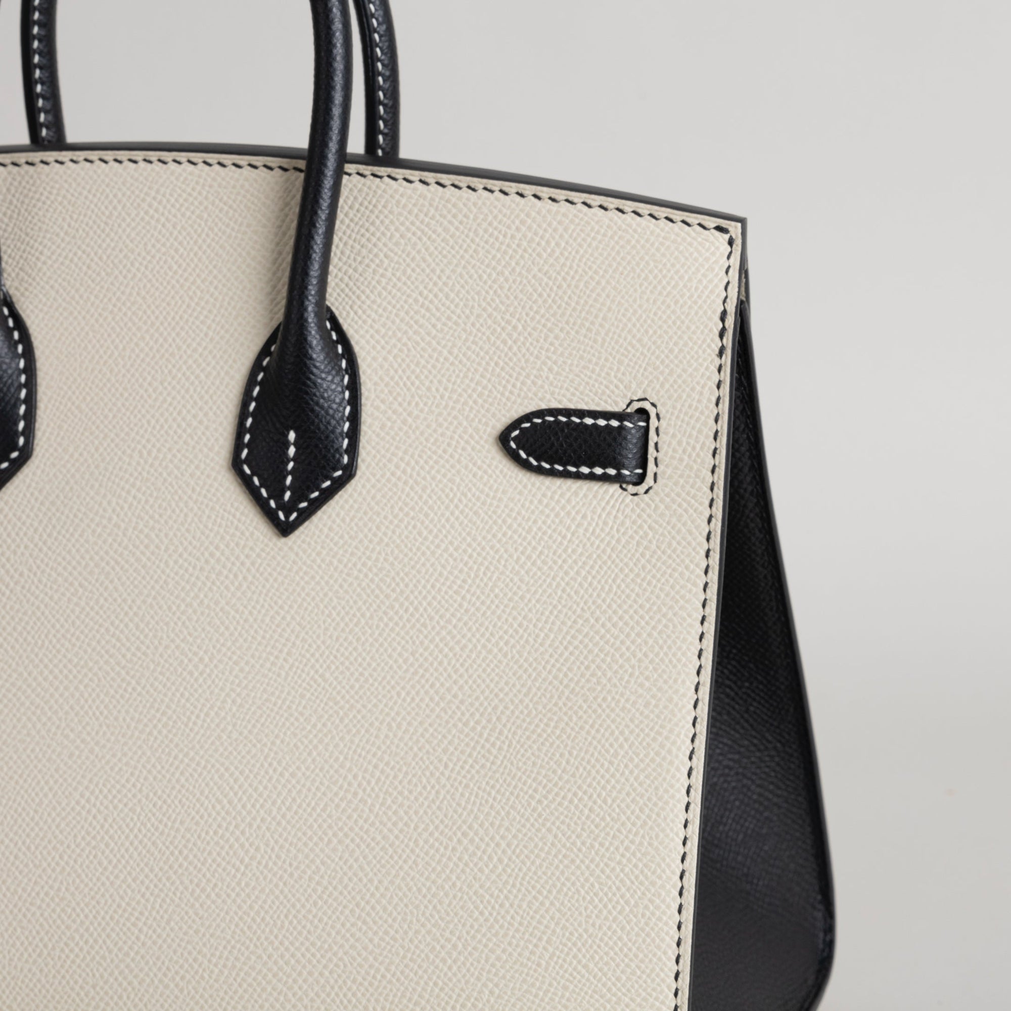 BIRKIN 25 EPSOM LEATHER (SELLIER SHAPE) HORSESHOE STAMP (HSS) BI-COLOR NATA & NOIR (BLACK) WITH PALLADIUM HARDWARE (PHW)