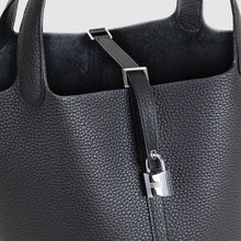 PICOTIN 22 LOCK CLEMENCE LEATHER NOIR (BLACK) WITH PALLADIUM HARDWARE (PHW)