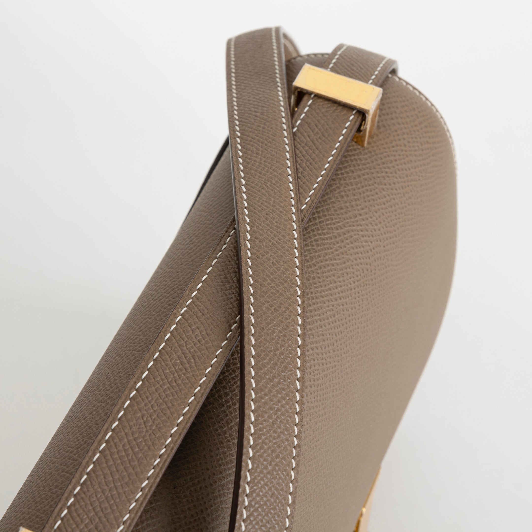 CONSTANCE 24 EPSOM LEATHER ETOUPE WITH GOLD HARDWARE (GHW)